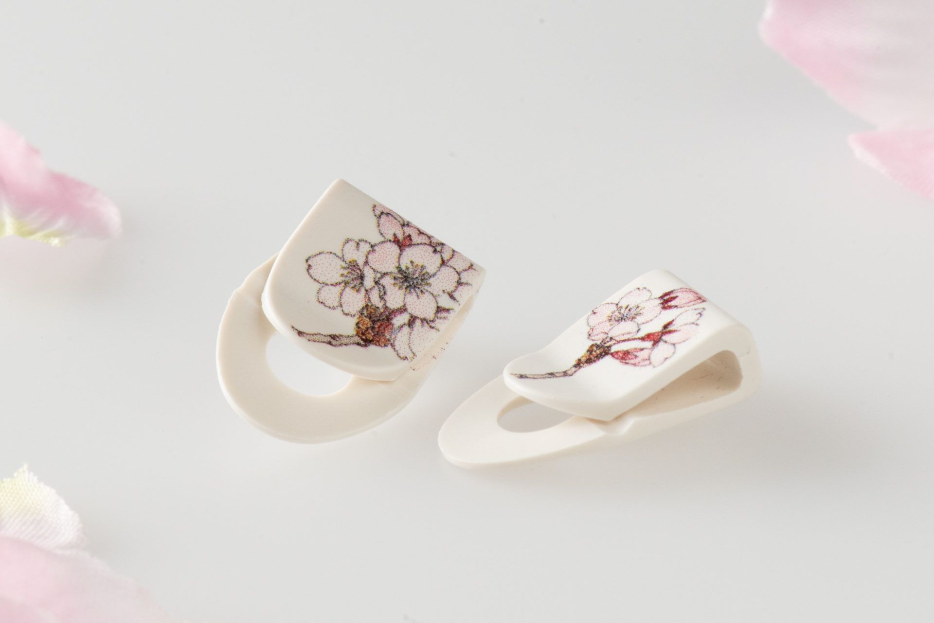 日本KASHIKO金澤九谷燒紙夾2入 – 櫻