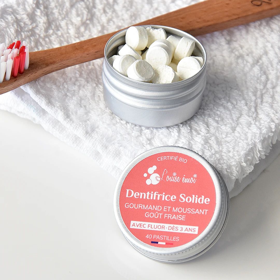 Louise émoi有機草莓牙膏錠
