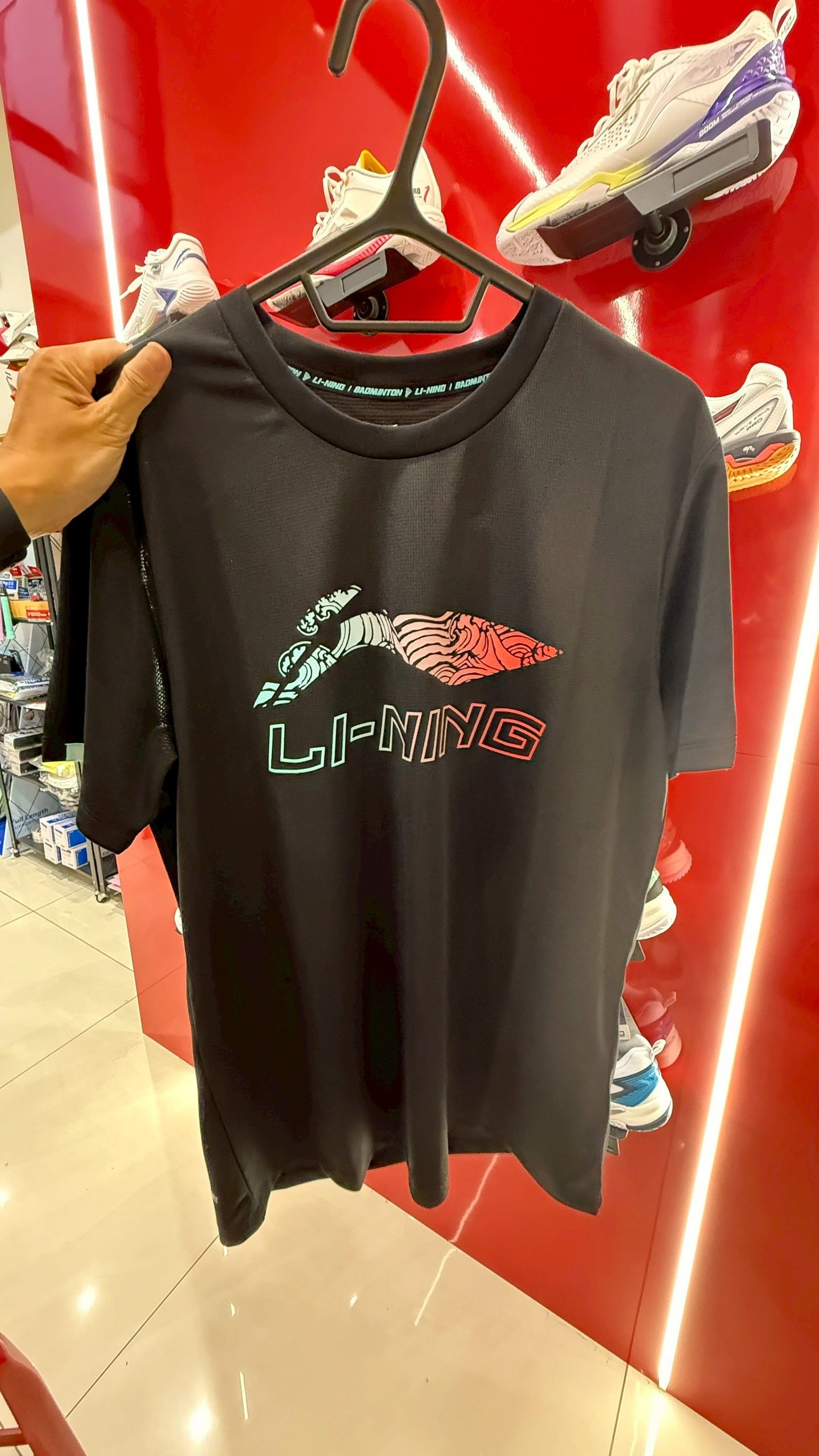 多彩LOGO短袖文化衫 中性款 黑