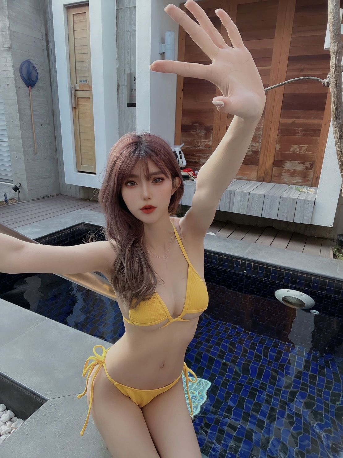 露南半球比基尼