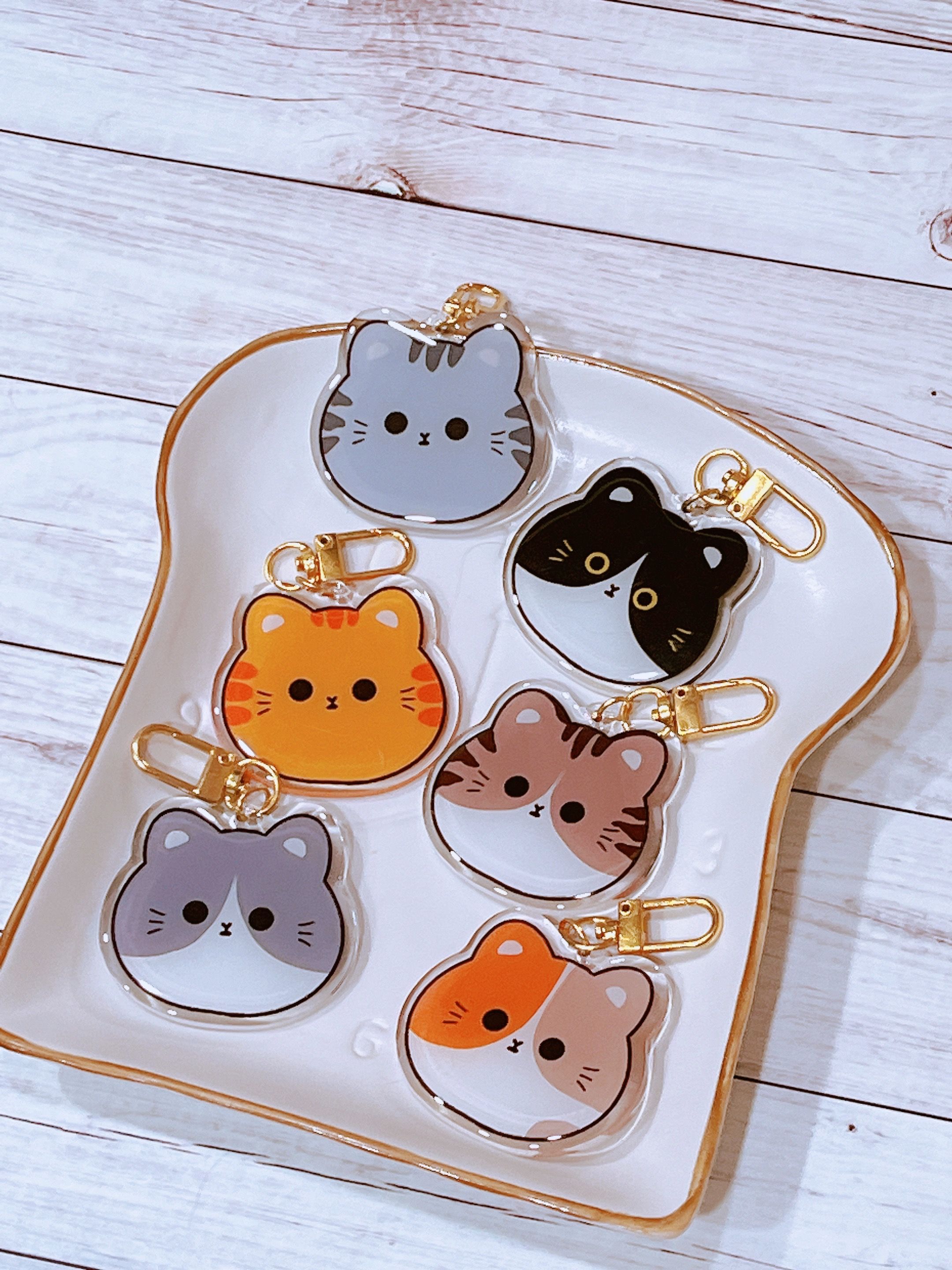 貓咪大頭壓克力吊飾 （5cm）