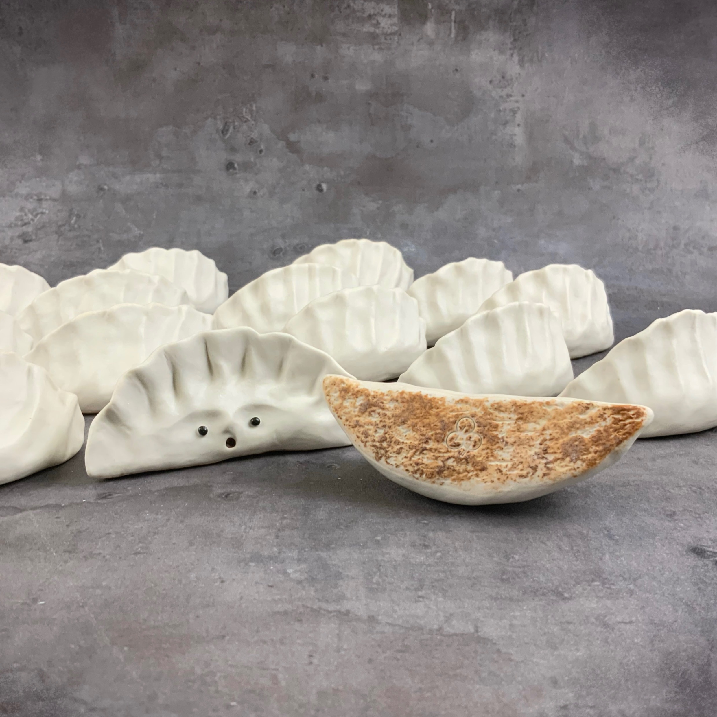 🥟掌聲加煎餃👏🏻