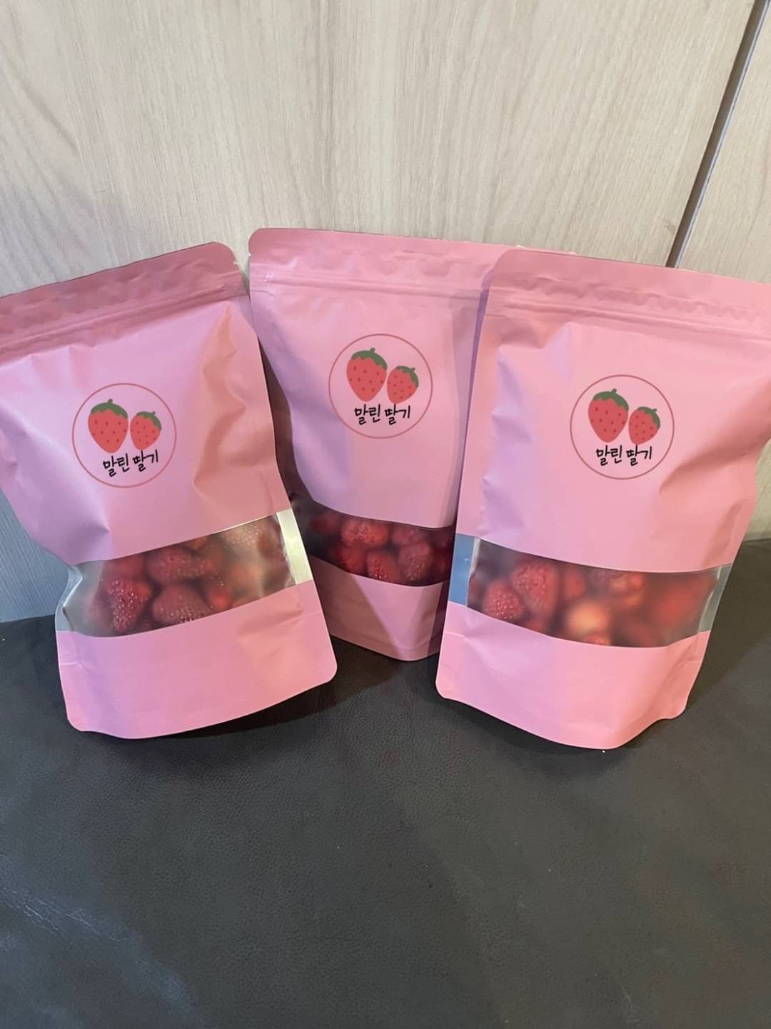 草莓乾凍乾🍓 雪粒莓