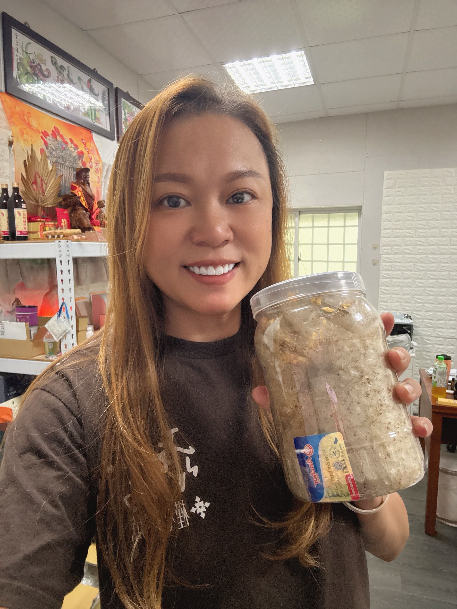 💗金黃蒜香奶油米紙🧄  （微辣）🩵優選價：一罐299元