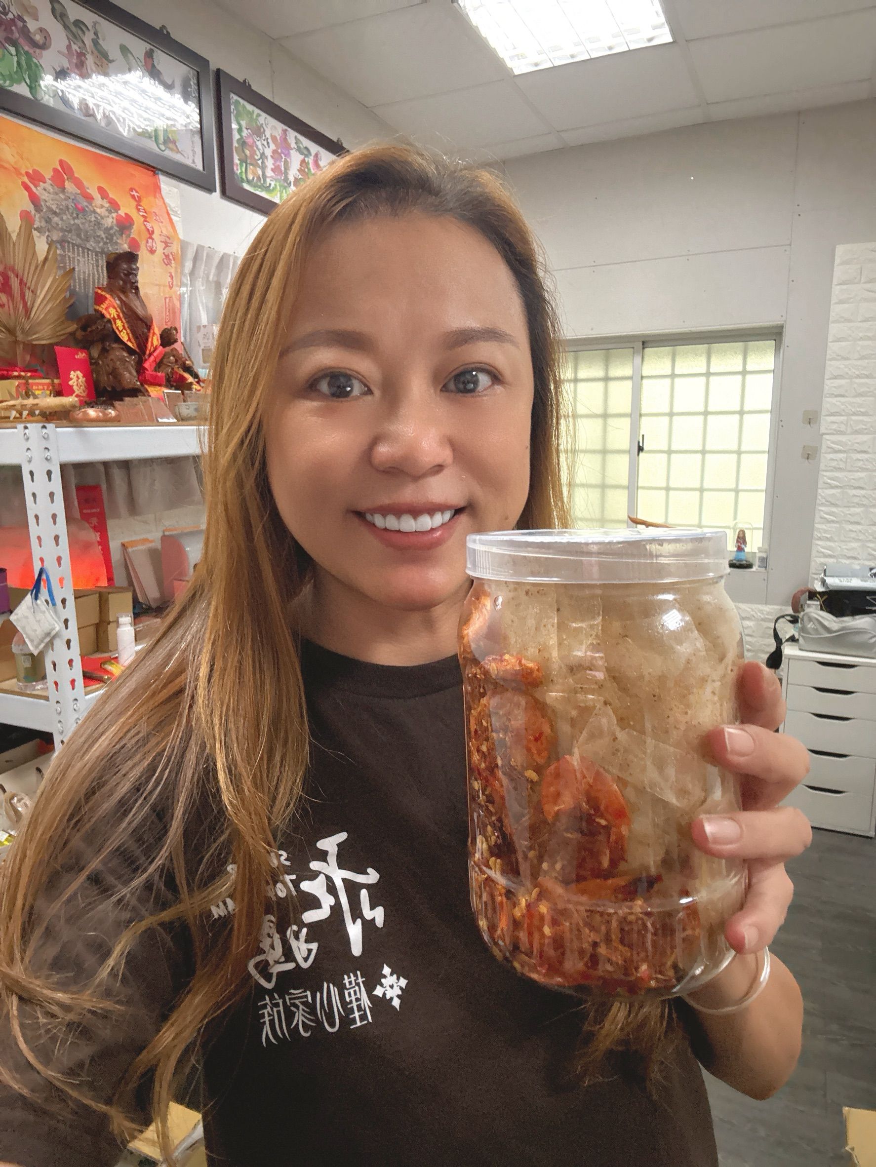 蒜味🦐蝦酥米紙  （微辣）🩵優選價：一罐359元