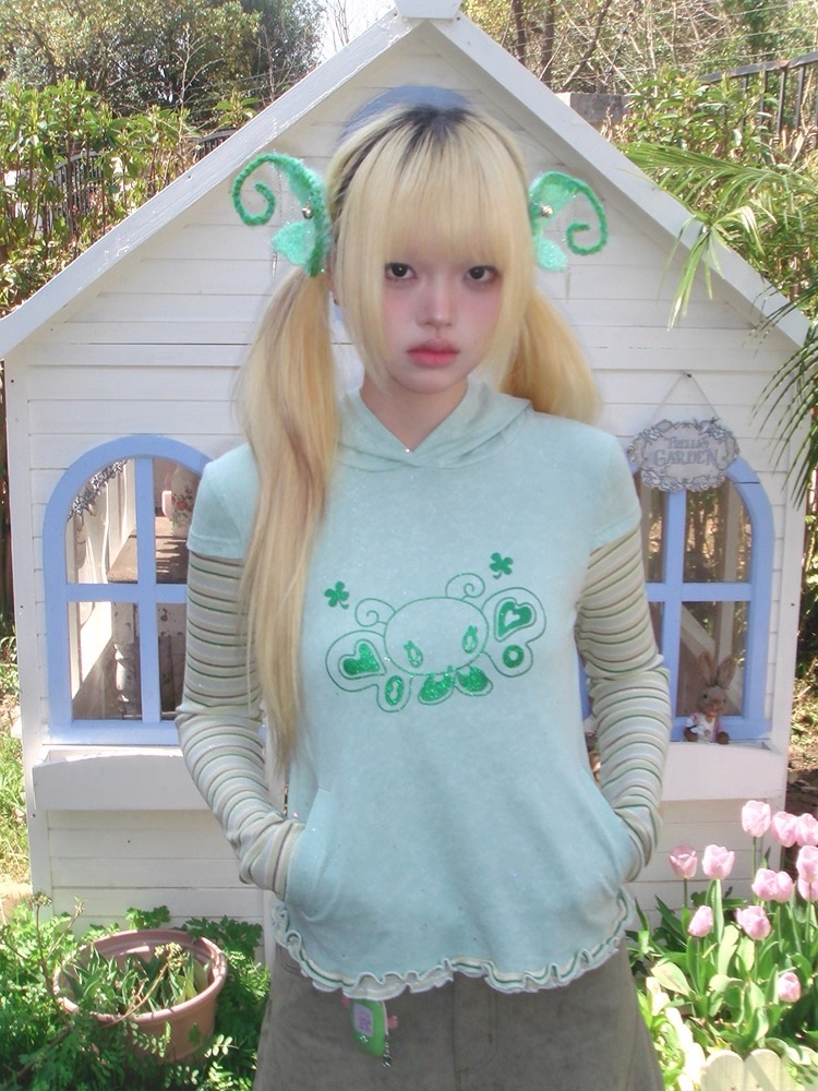 New⋆⸜♡⸝‍⋆ 閃粉印亮片綠惡魔角 鳥鳥一聯名連帽打底衫