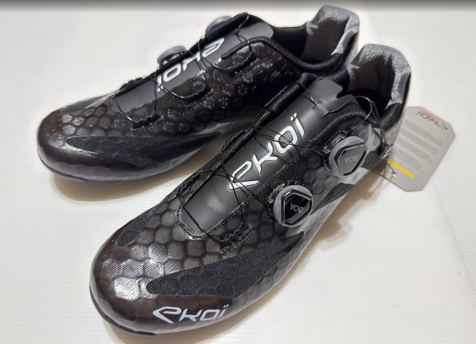 法國環法品牌 EKOI R4 LIGHT 雙BOA 公路車卡鞋 建議售價280歐元