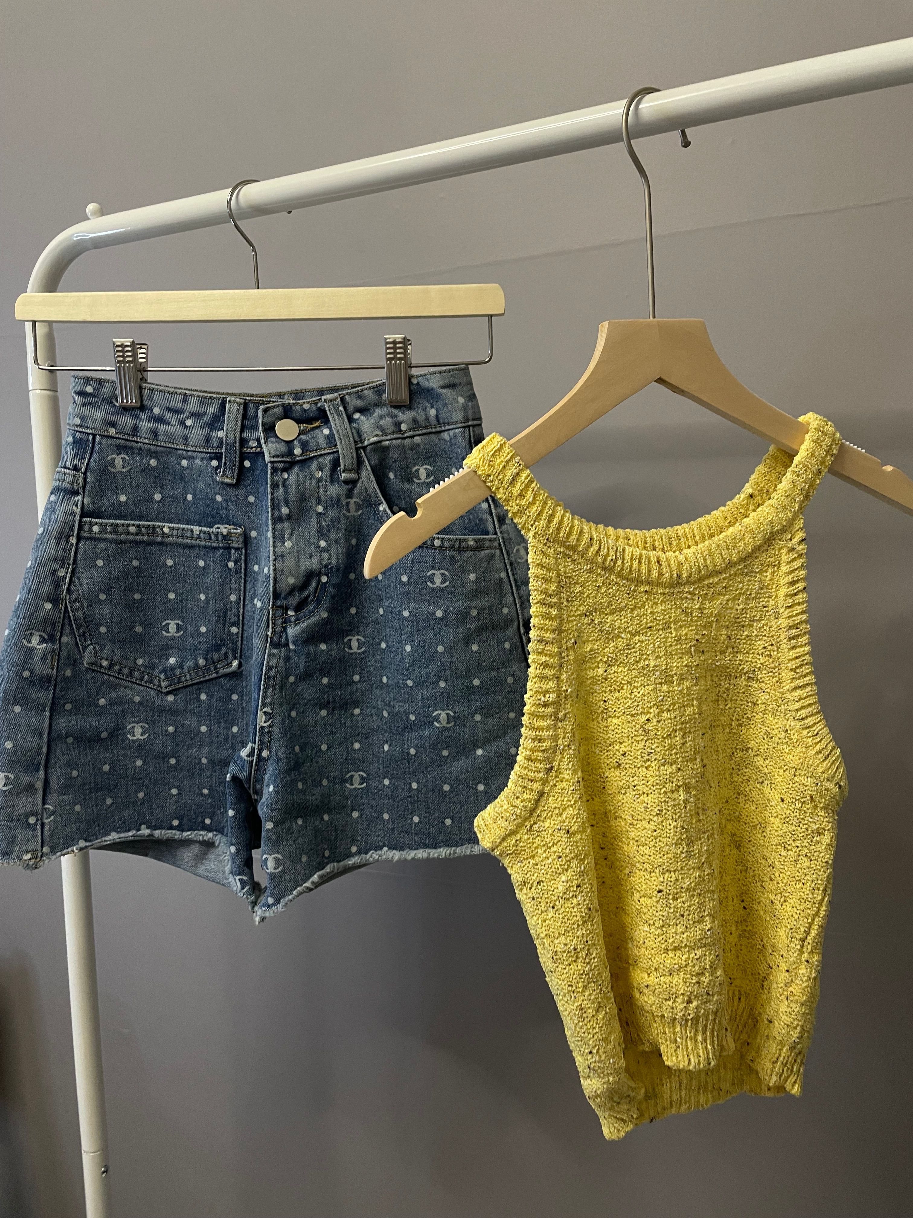 翻玩造型口袋Ａ字牛仔短褲