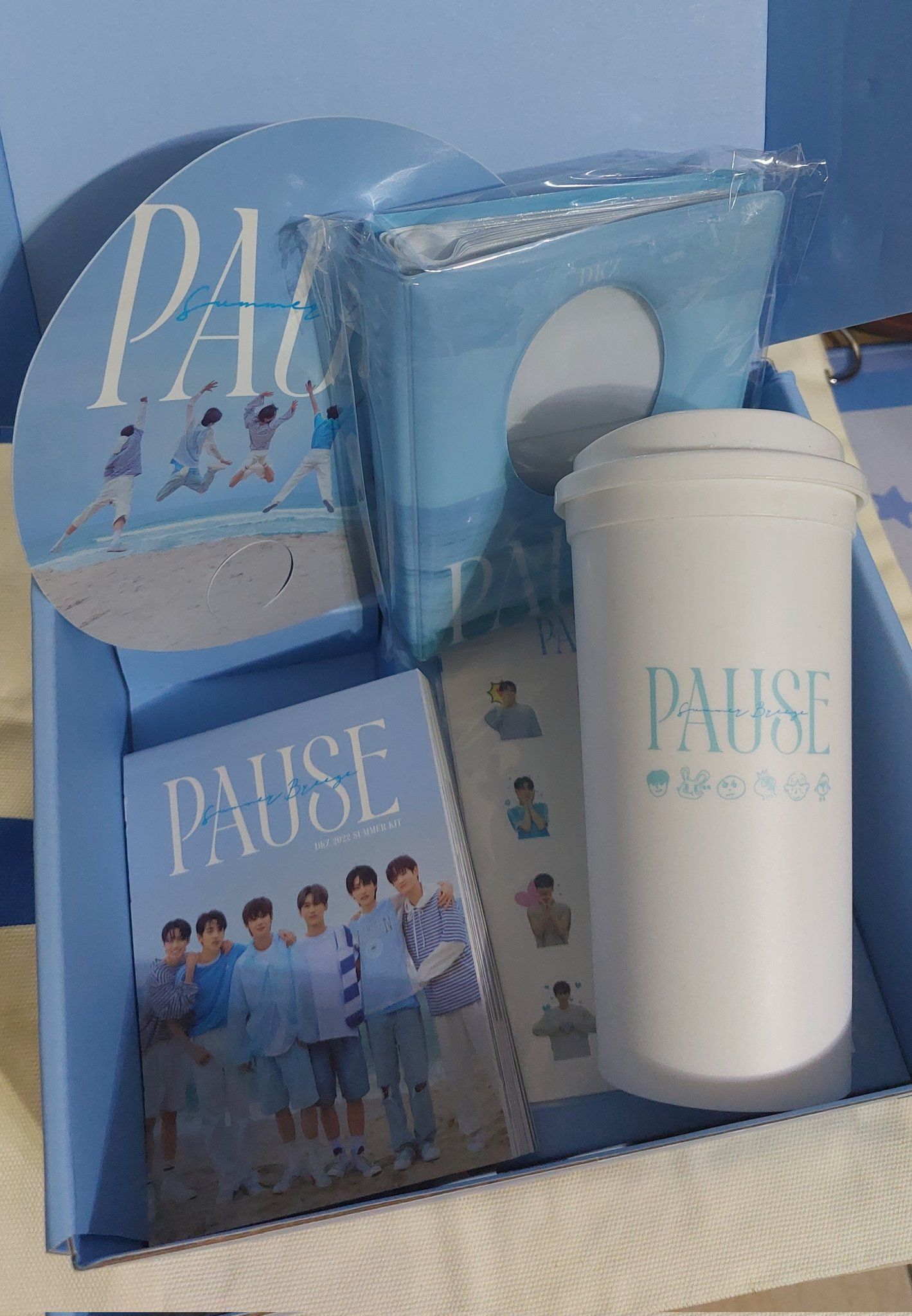 夏日寫真 盒版 （只拆出小卡+杯子）