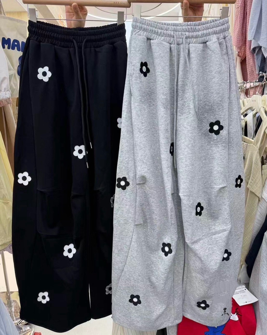 小花刺繡彎刀棉褲