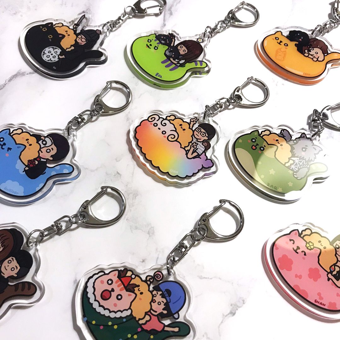 貓貓車壓克力吊飾