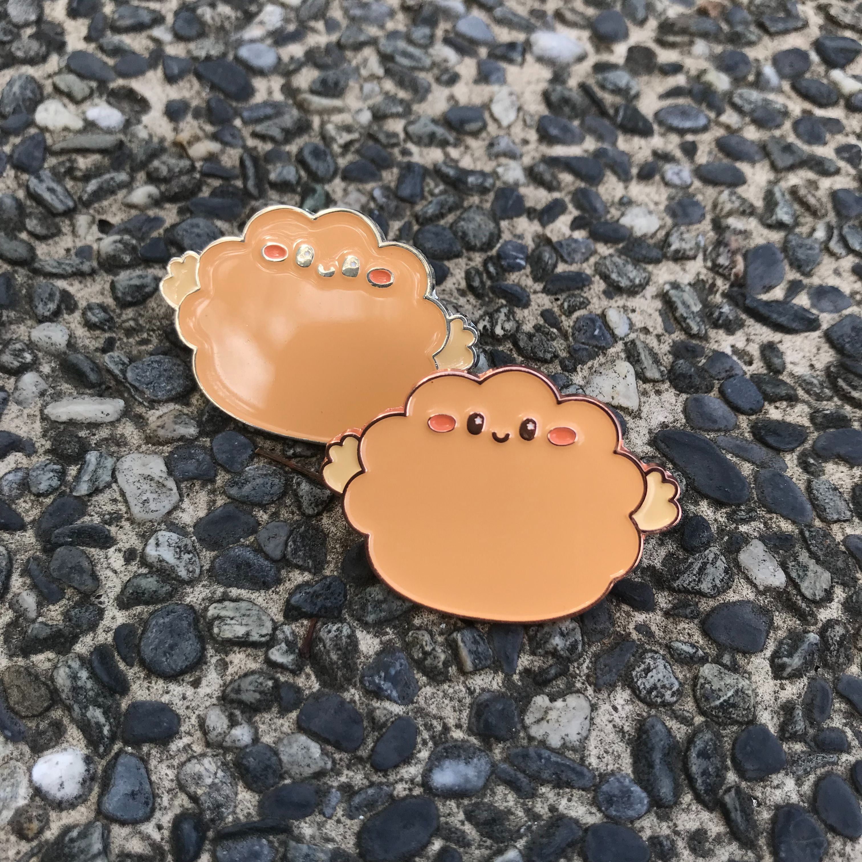 小芙醬金屬徽章