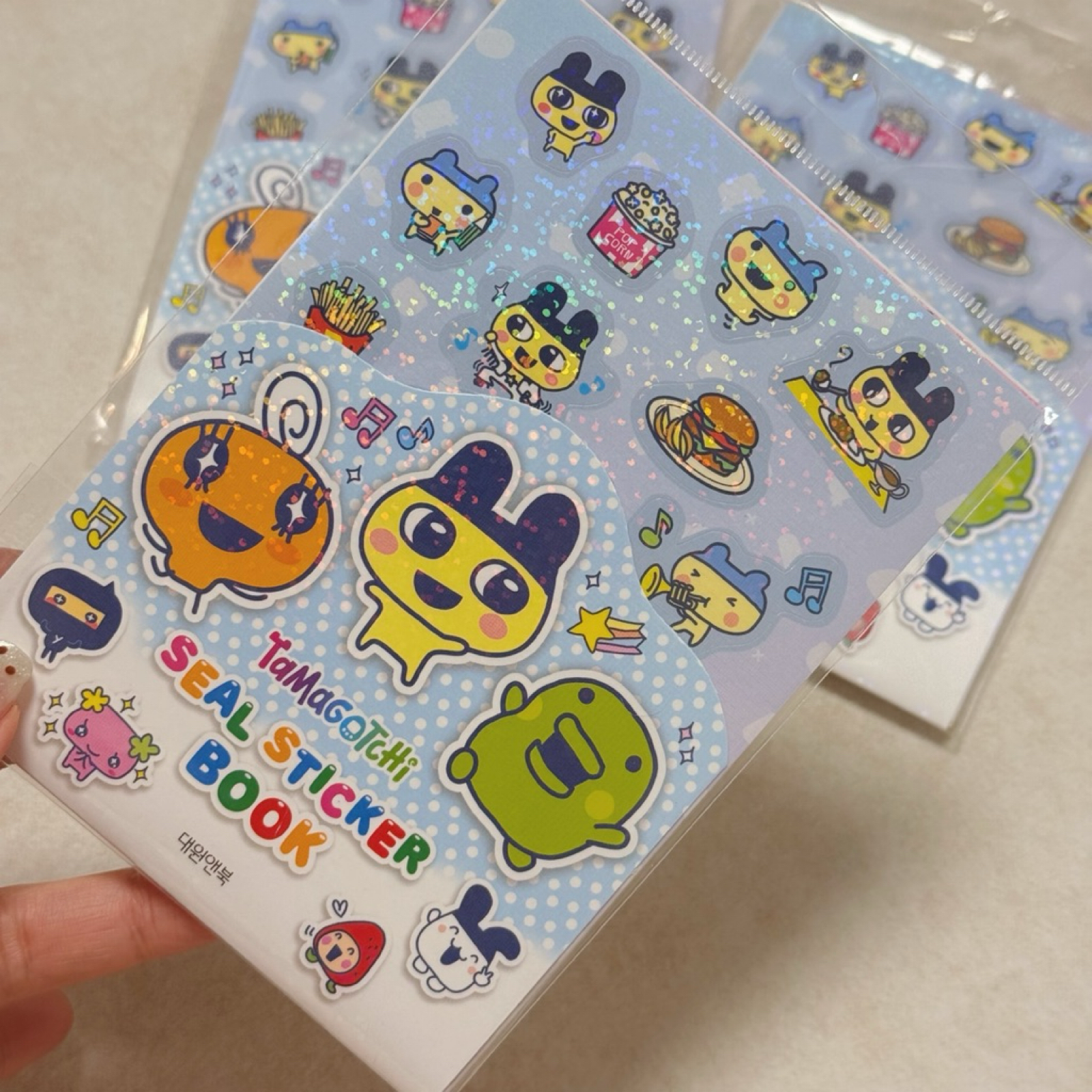 Dec.wine_【🇰🇷現貨 只有一個！】 Tamagotchi stickers 塔麻可吉貼紙 閃卡貼紙手帳貼
