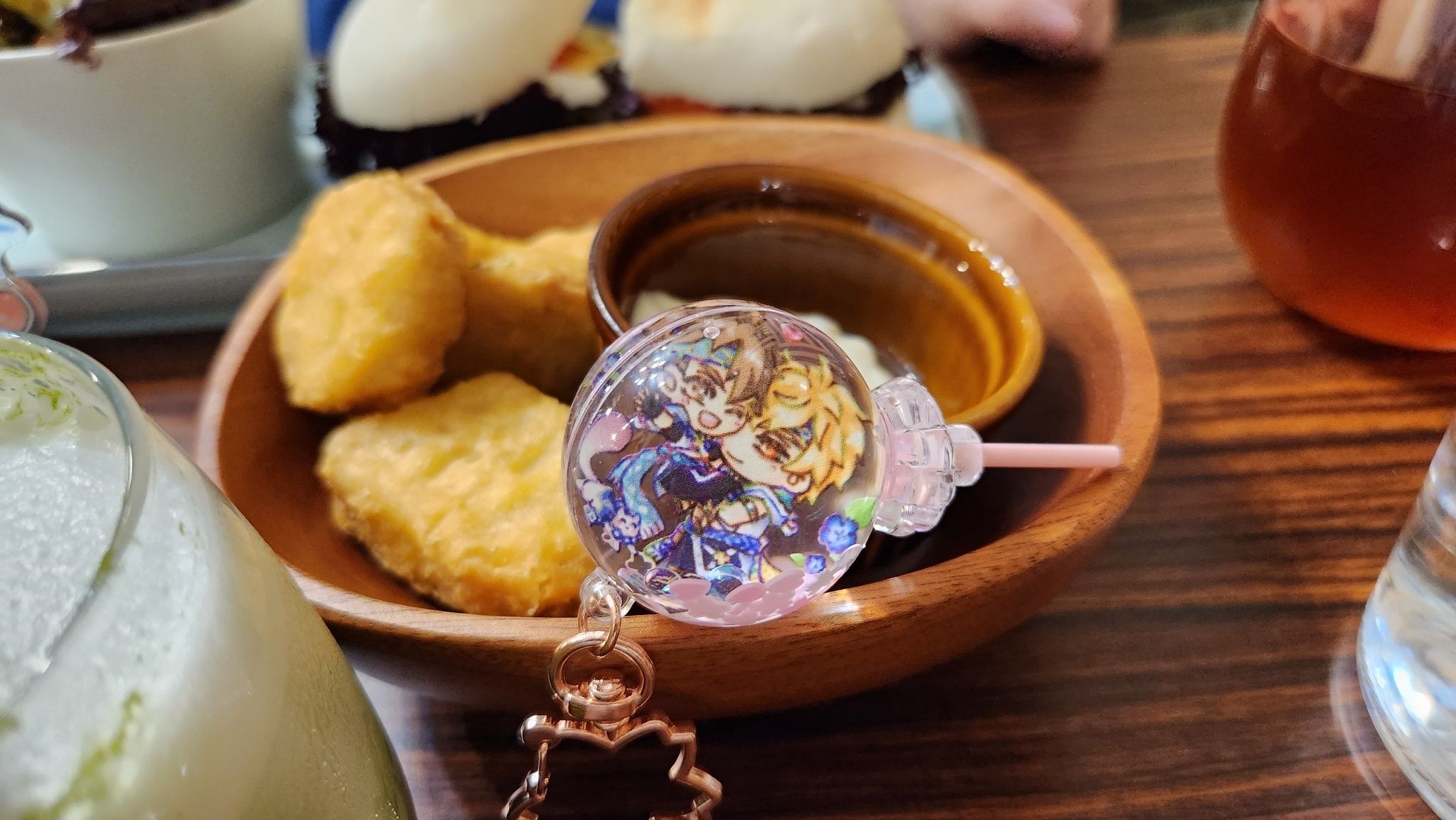 崑伊入油吊飾