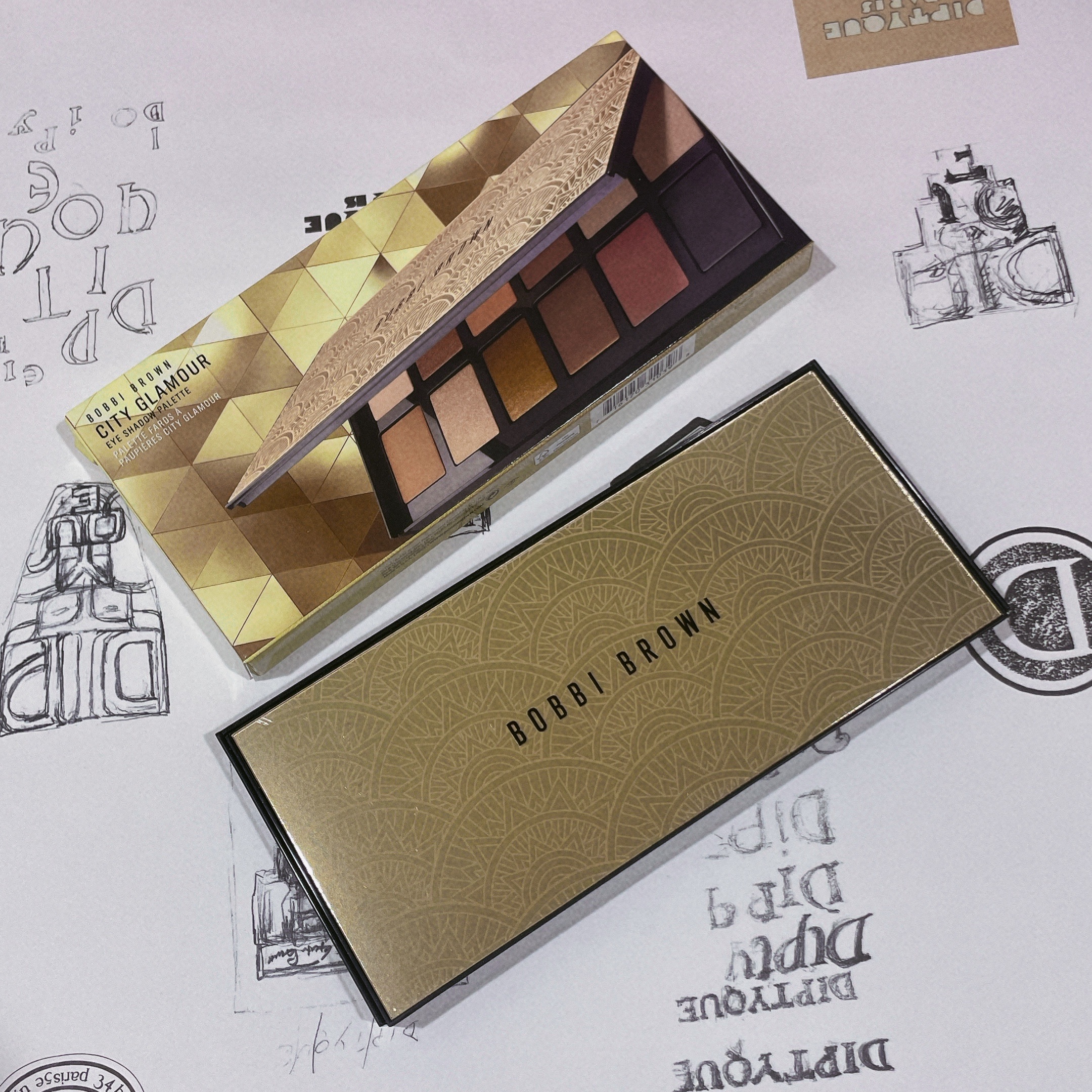 Bobbi Brown繁星金燦12色眼影盤