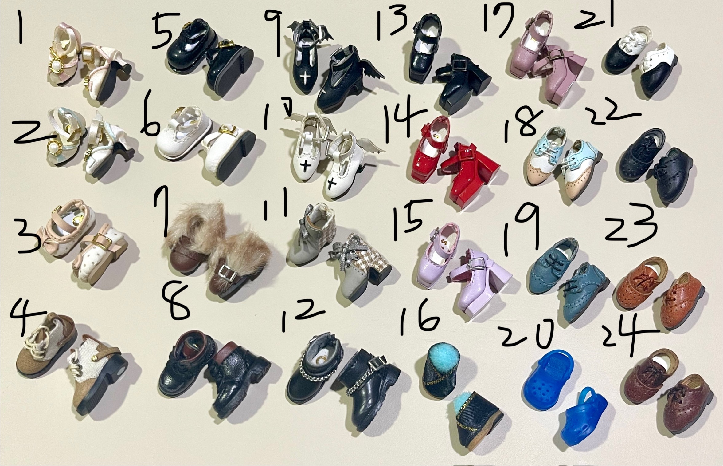 高跟鞋 平底鞋 皮鞋 靴子 中國鞋