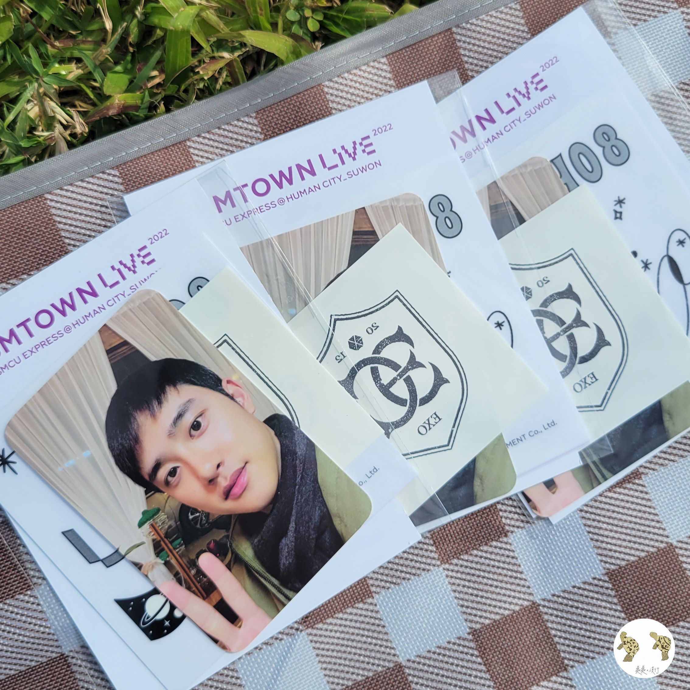 🐢SMTOWN LIVE 2022 : SMCU EXPRESS SMTOWN家族演唱會 官方周邊 紋身貼+小卡🐢