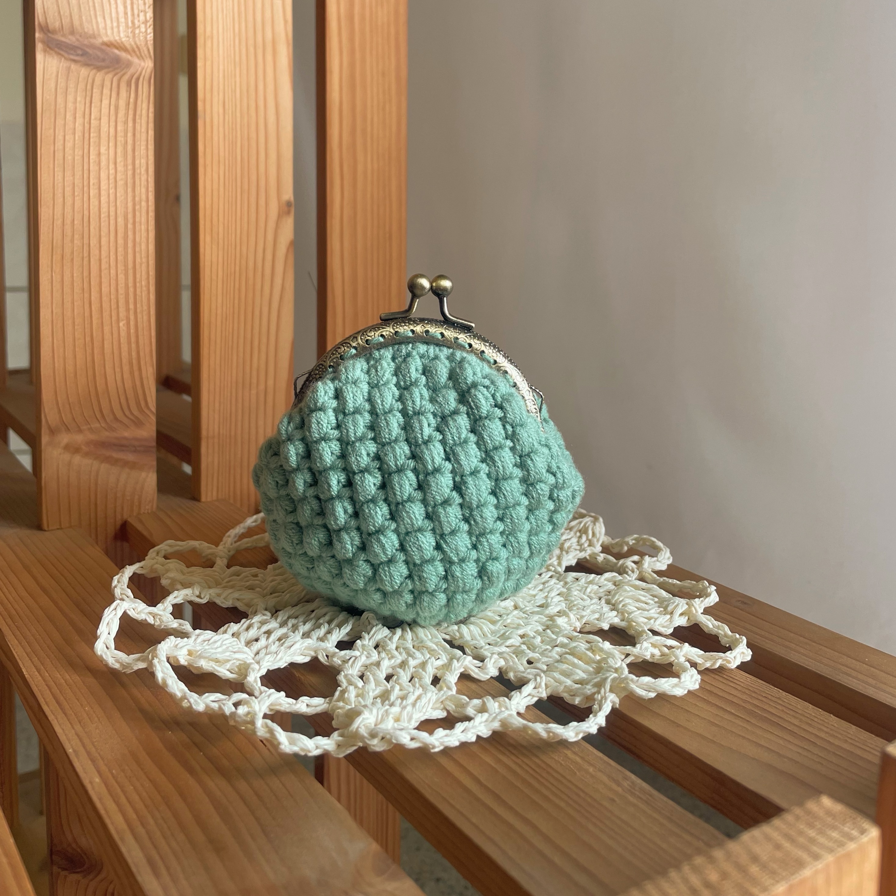 🌻 單色泡泡口金包