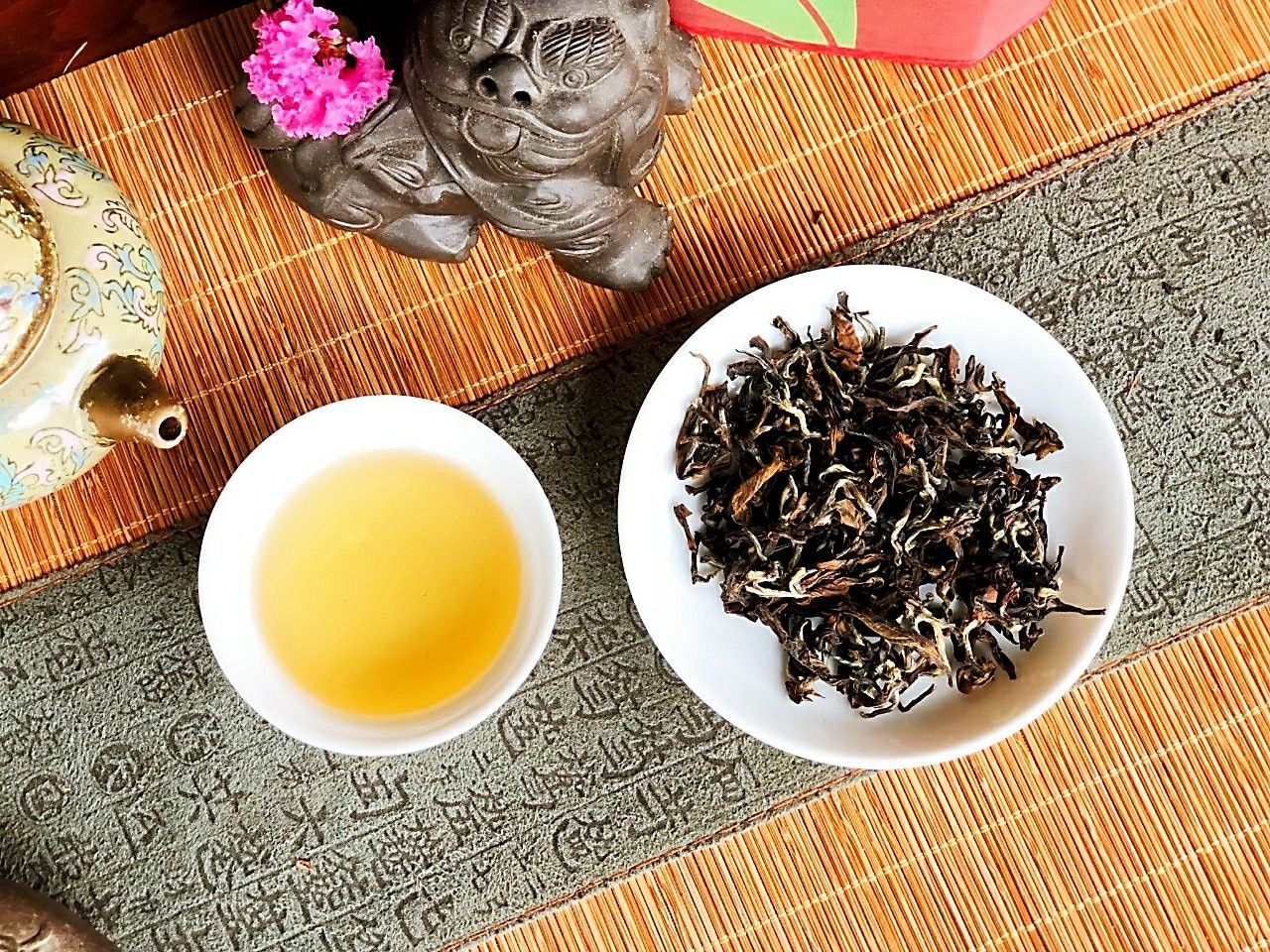 文平茶莊極品東方美人茶