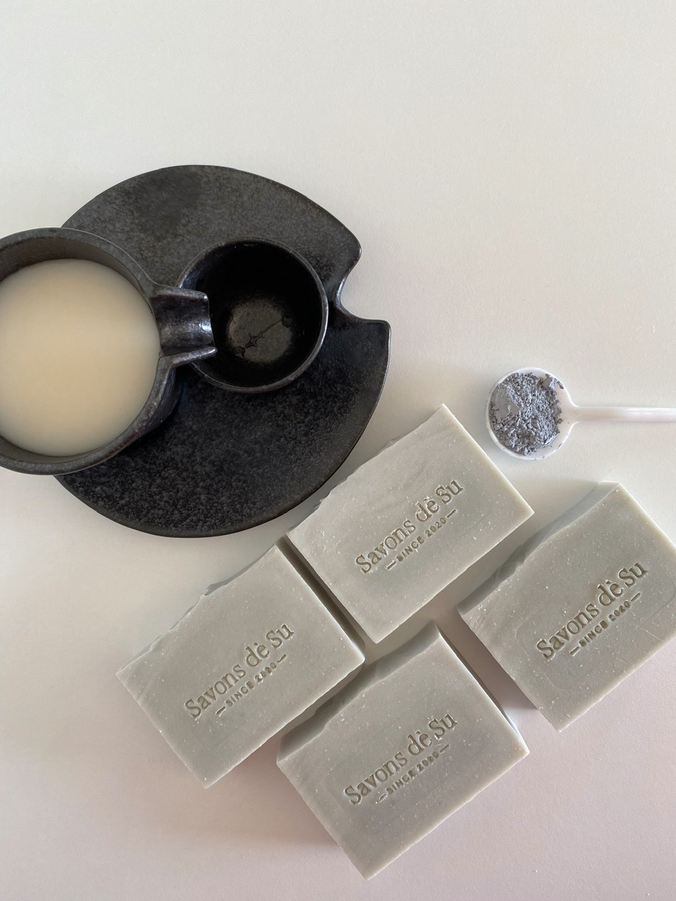 藍礦泥馬格利  #黑莓與月桂葉 *新品上市