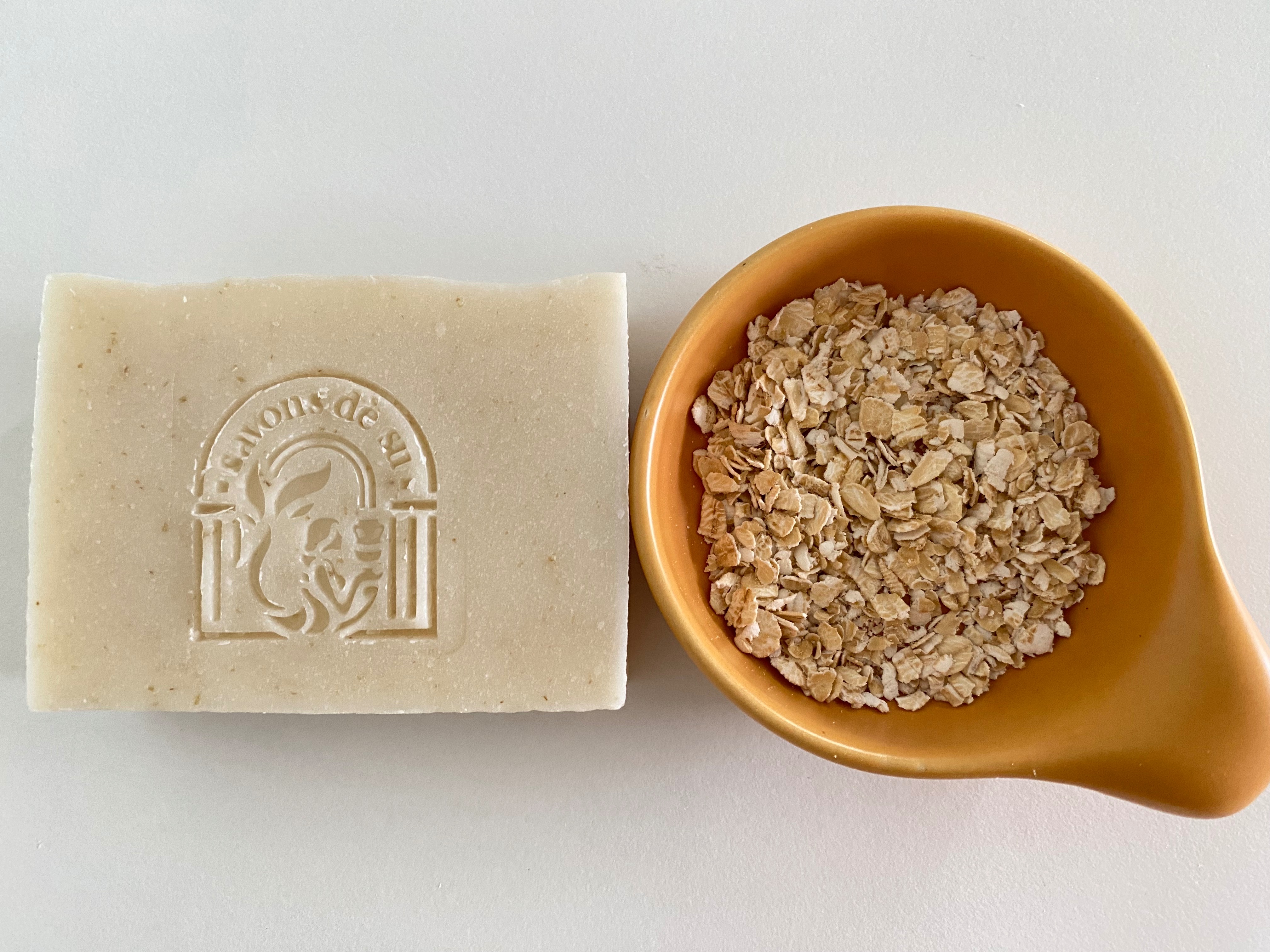 燕麥 ＜舒緩止癢＞ * 薰衣草、廣藿香、雪松精油* *8/20才能出貨