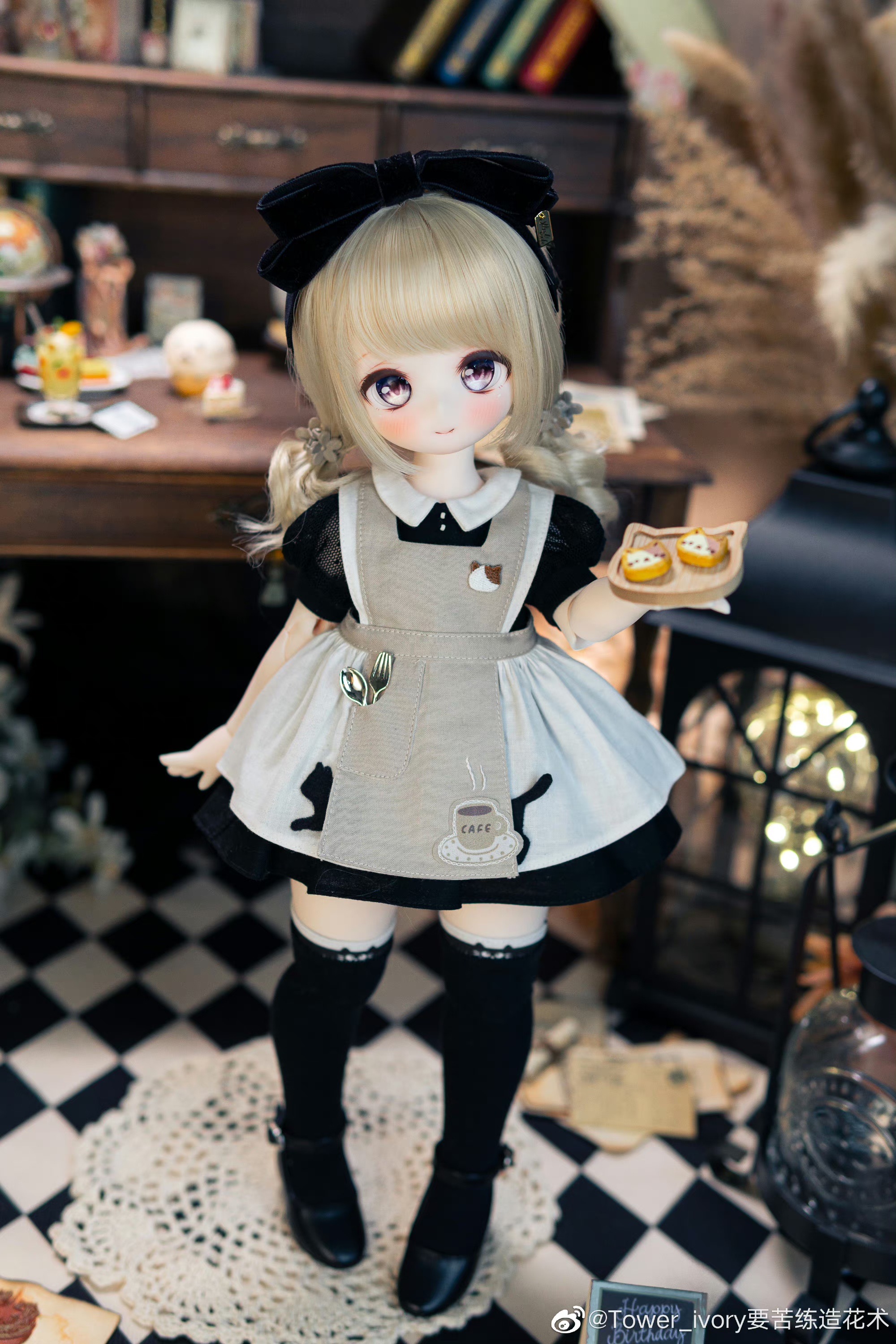 喵喵咖啡館 灰圍裙款