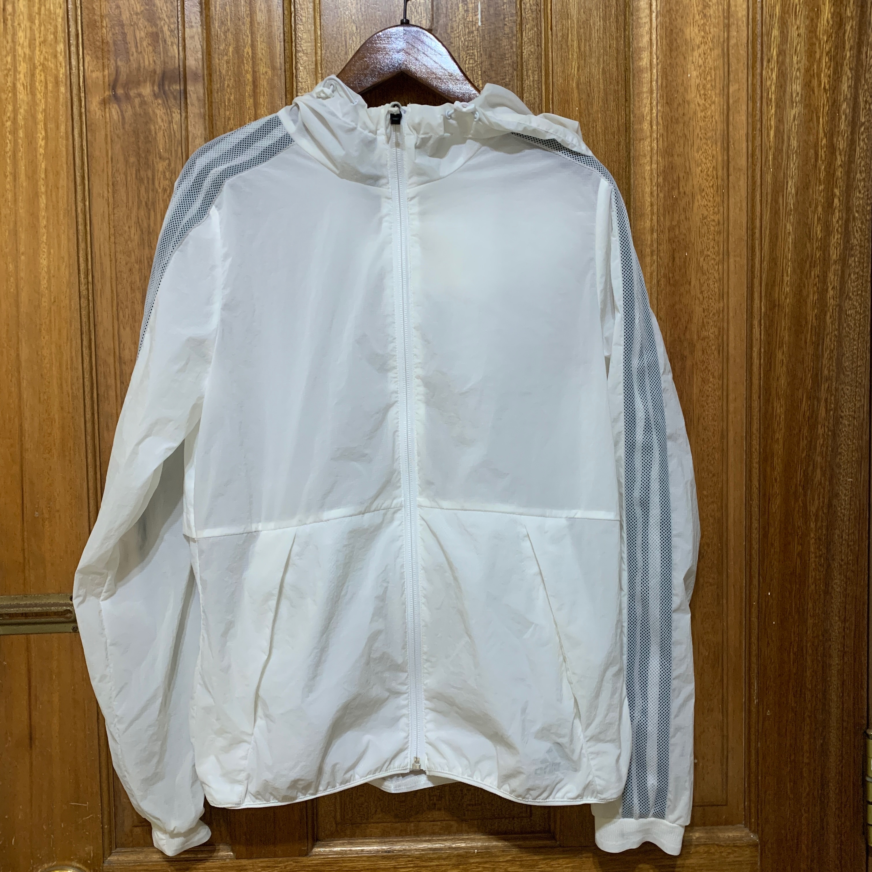 Adidas 薄外套 愛迪達 風衣