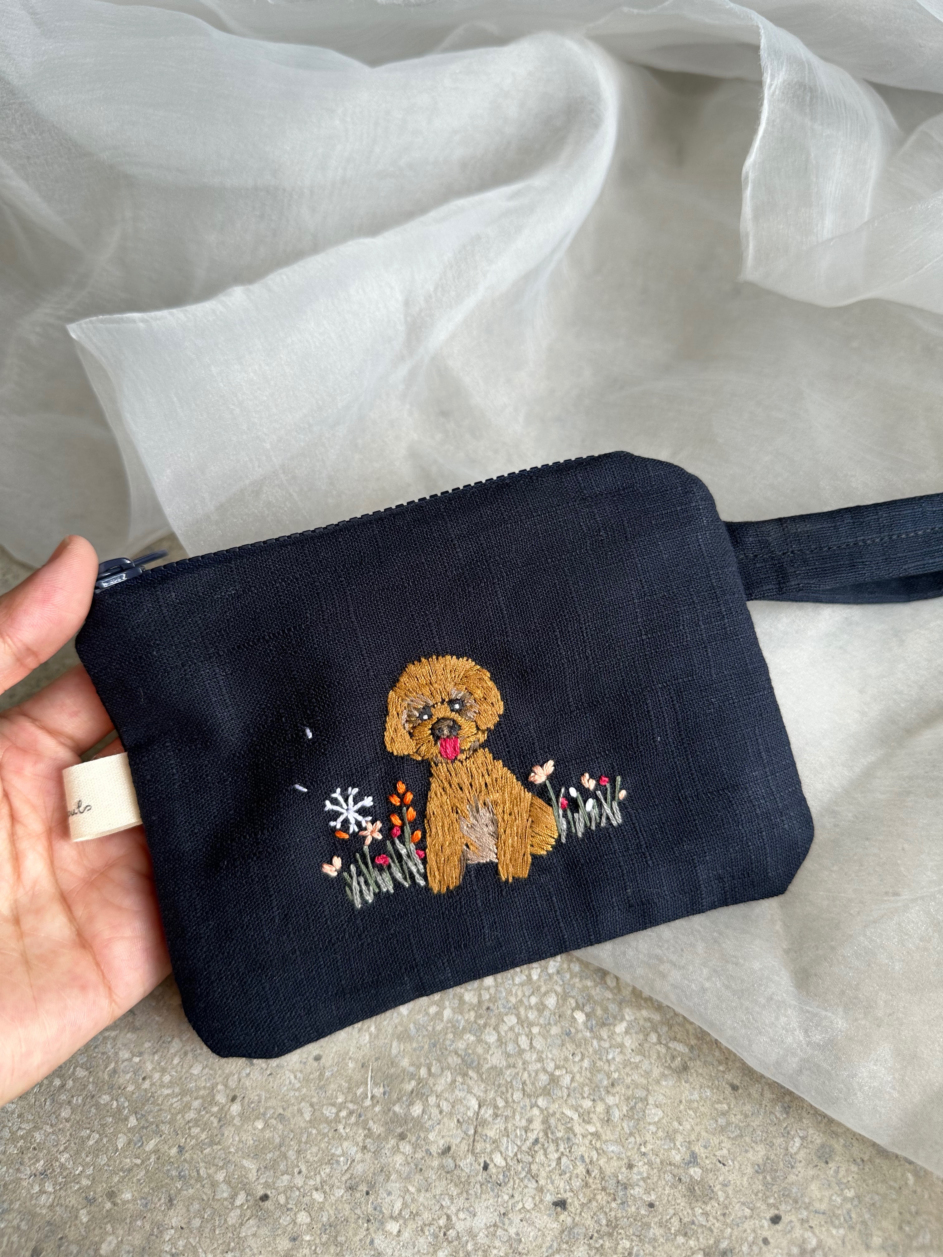 客訂小狗手刺繡零錢包