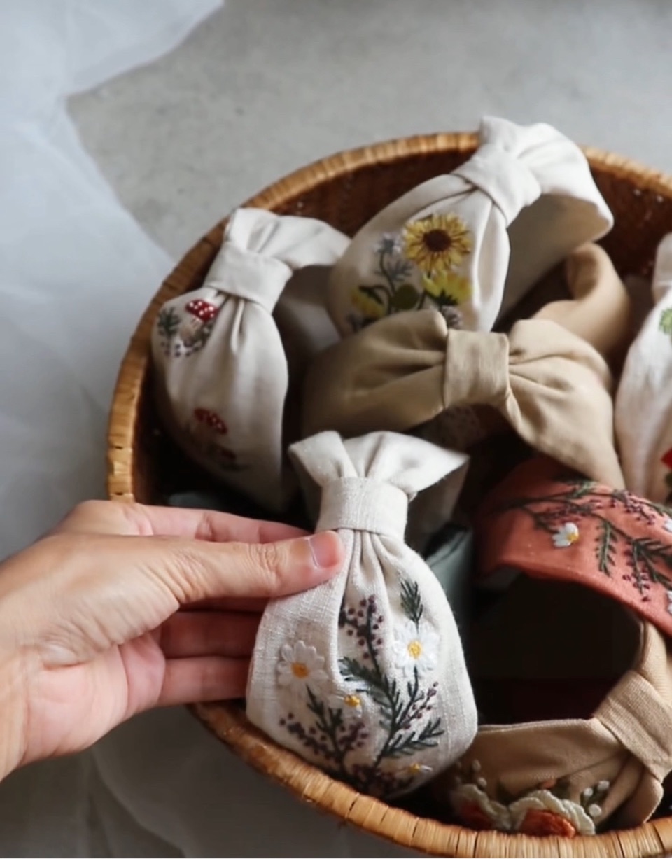 新款！單面刺繡髮箍