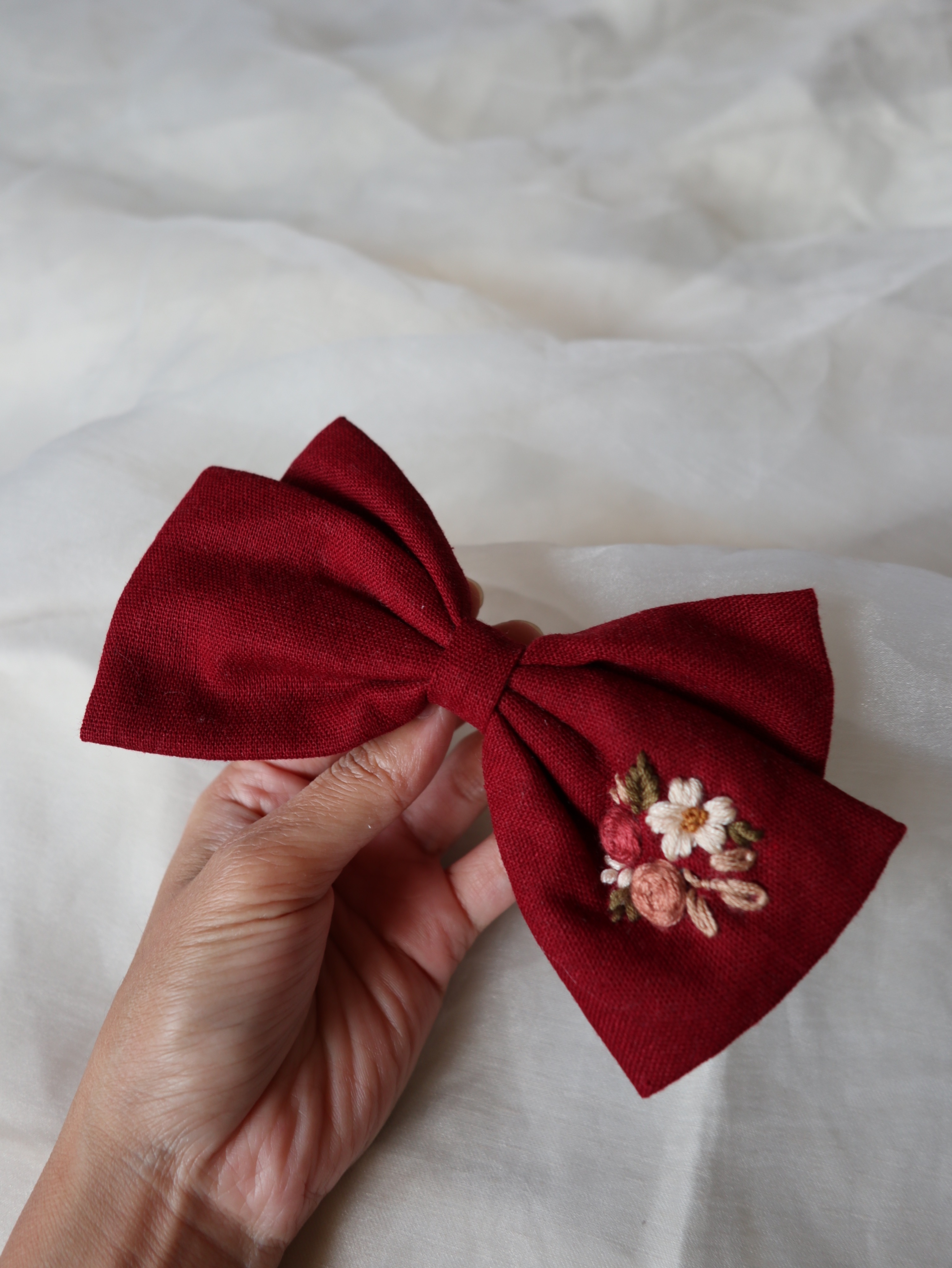 客訂手刺繡蝴蝶結髮夾+長尾髮圈