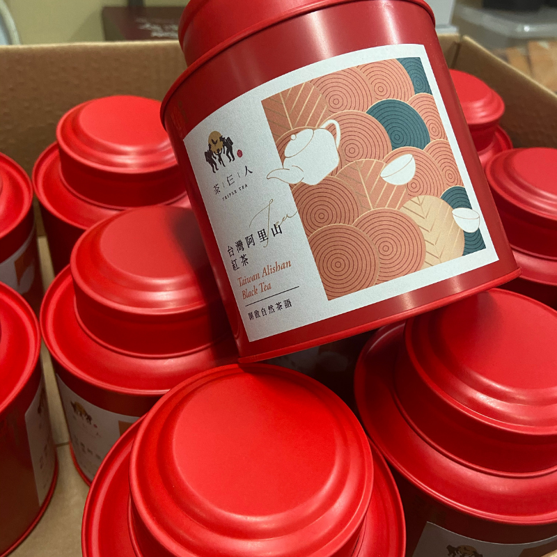 阿里山高山紅茶  75g/罐 （附精美毛氈袋）