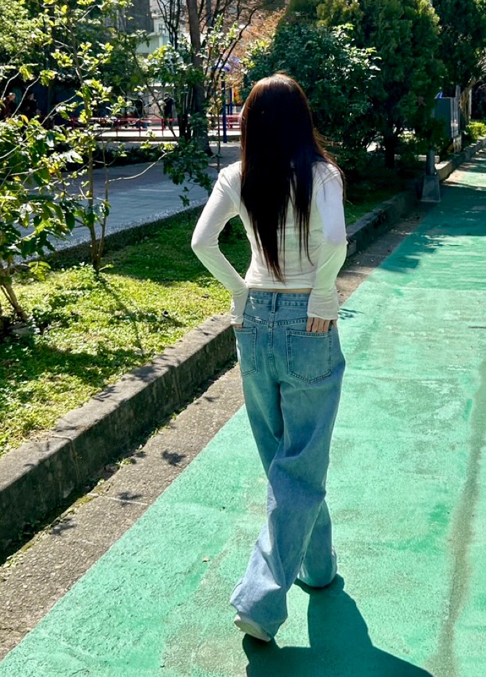 中腰鬆弛感牛仔落地褲