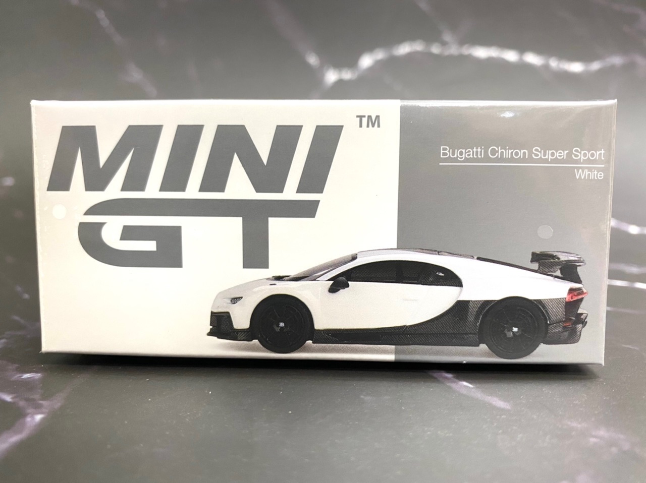 玩具偉富 現貨 MINI GT 569 布加迪 Chiron Pur S-port 白 左駕