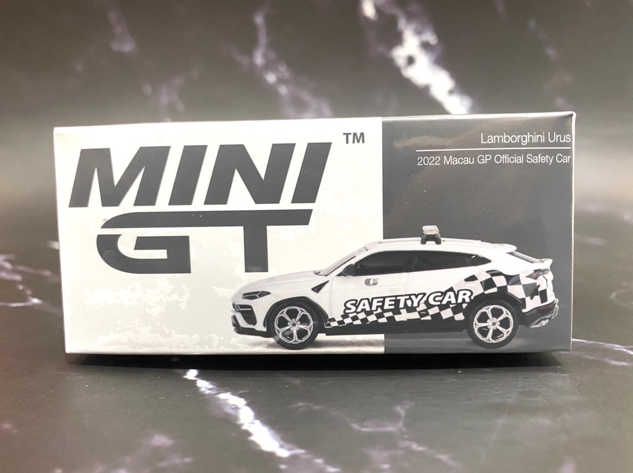玩具偉富 現貨 MINI GT 591 藍寶堅尼 Urus  2022 澳門 GP 大賽 安全車 右駕