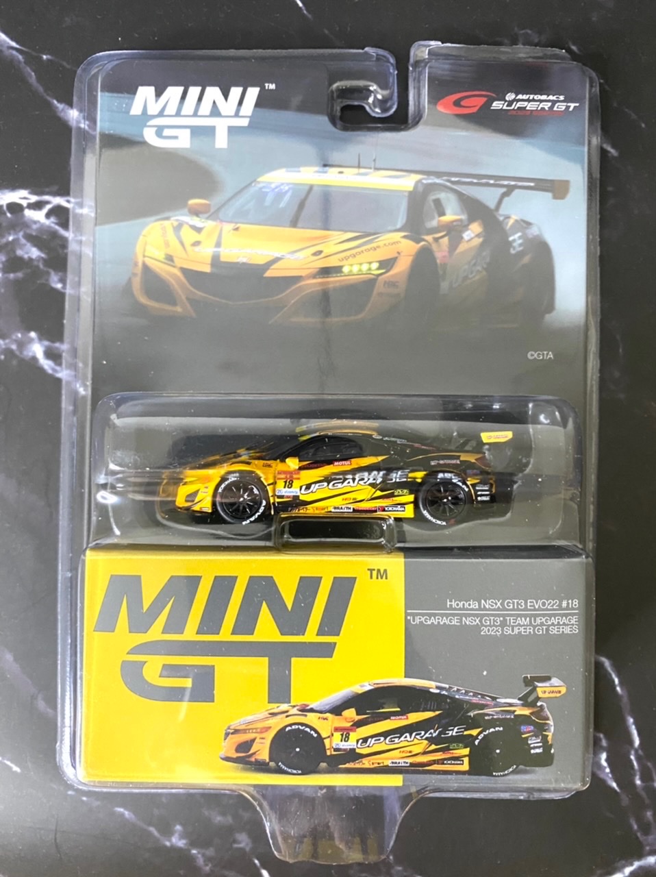MINI GT 692 本田 NSX GT3 EVO22 #18 Upgarage 車隊 2023 左駕