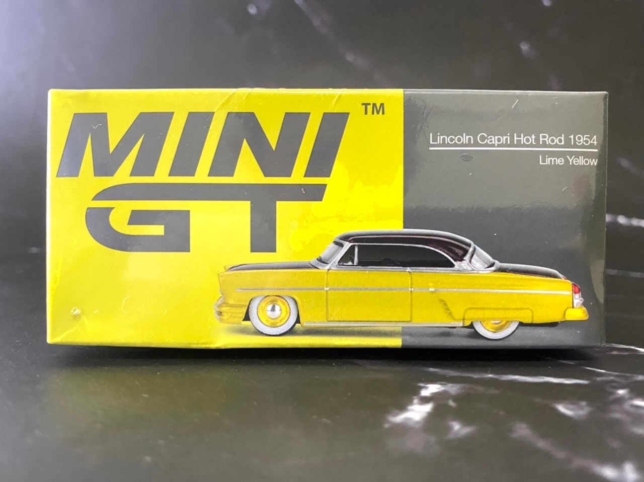 MINI GT 794 林肯 Capri Hot Rod 1954年 檸檬黃 左駕