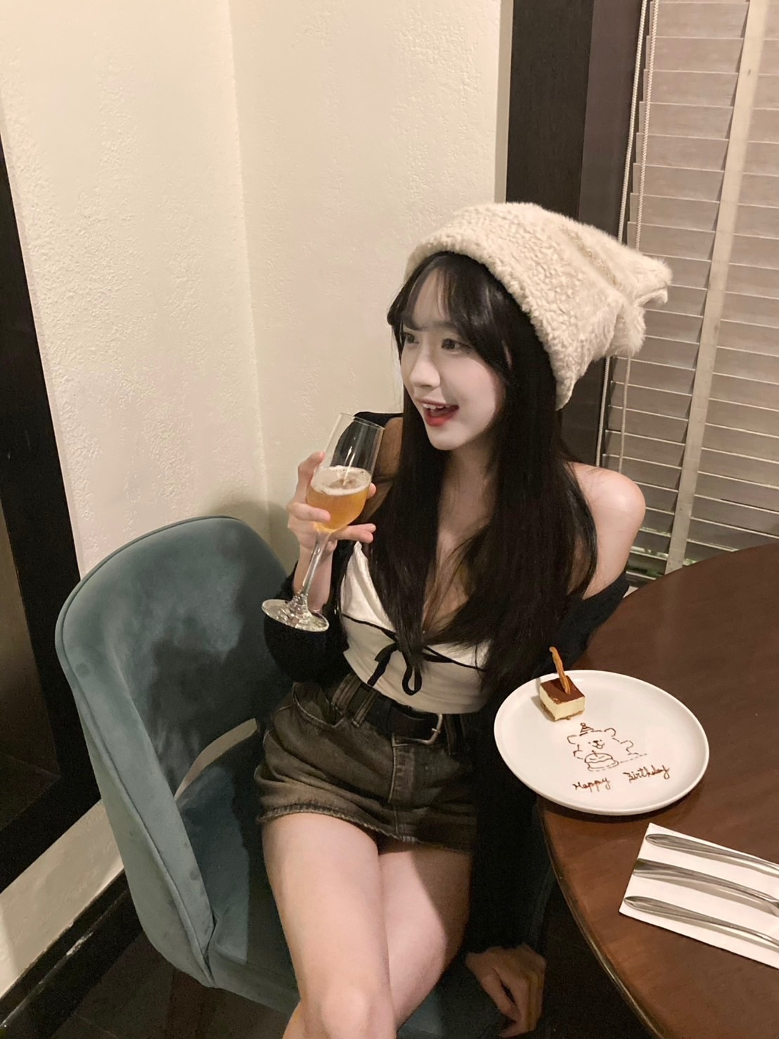 曈曈♡翻領蝴蝶結滾邊胸墊背心/木耳邊純色百搭開衫小外套