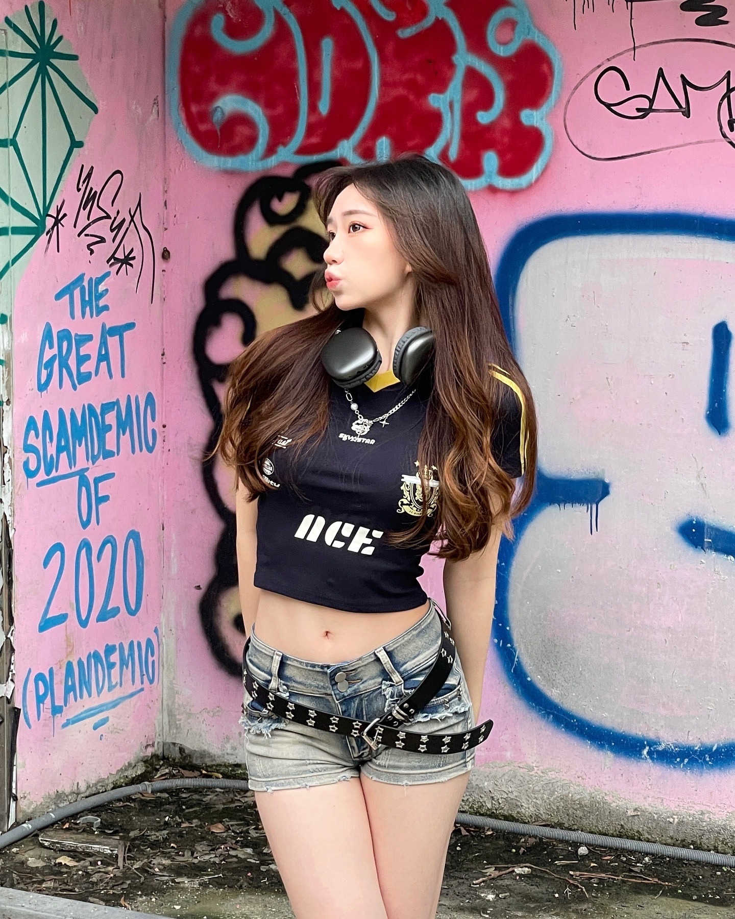 品甄✨美式賽車服短版上衣