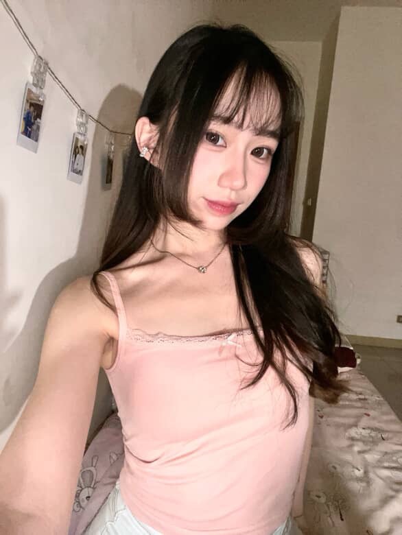 品甄💞純慾蝴蝶結蕾絲小吊帶背心（附胸墊）