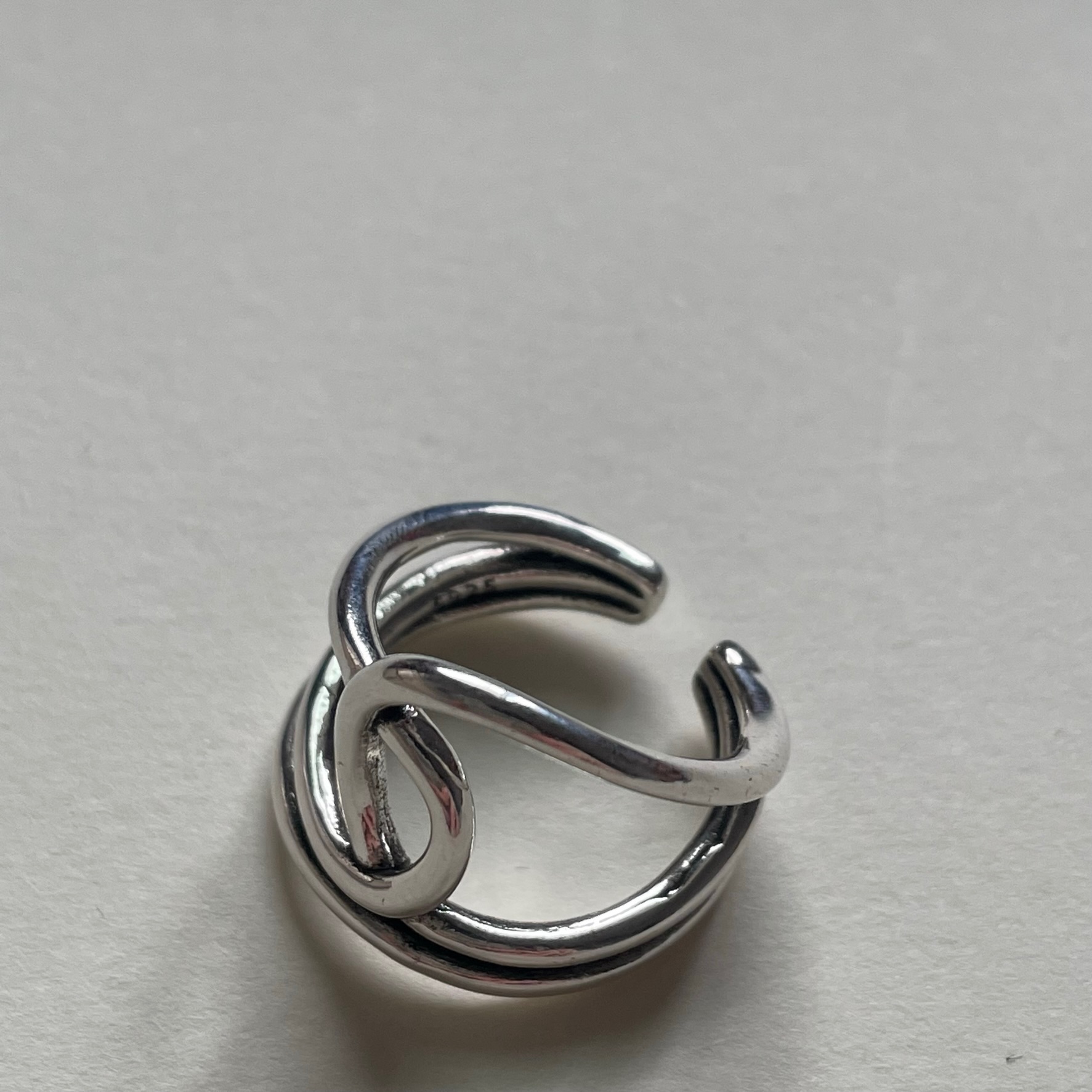 ring 04