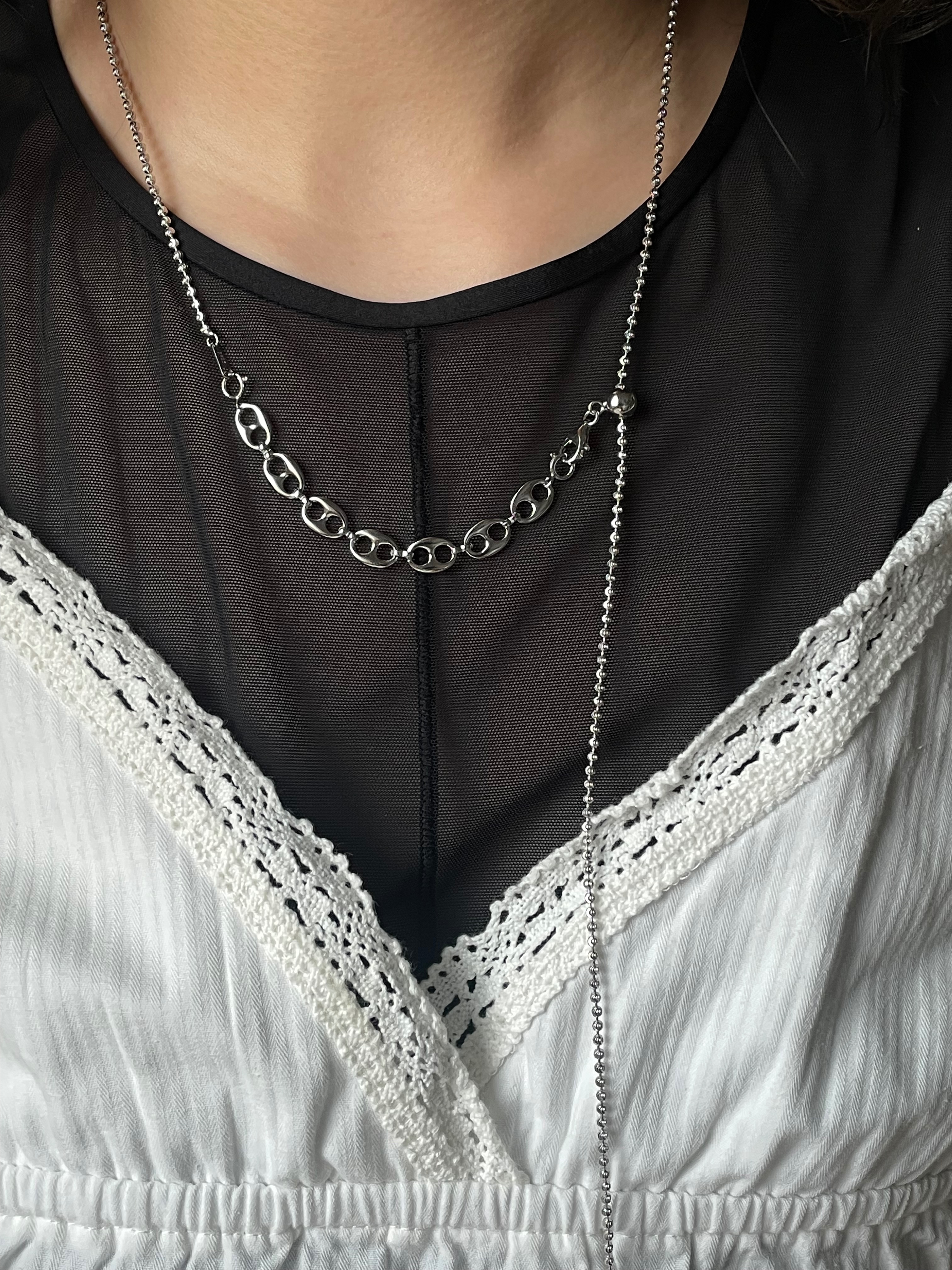 「necklace C33」