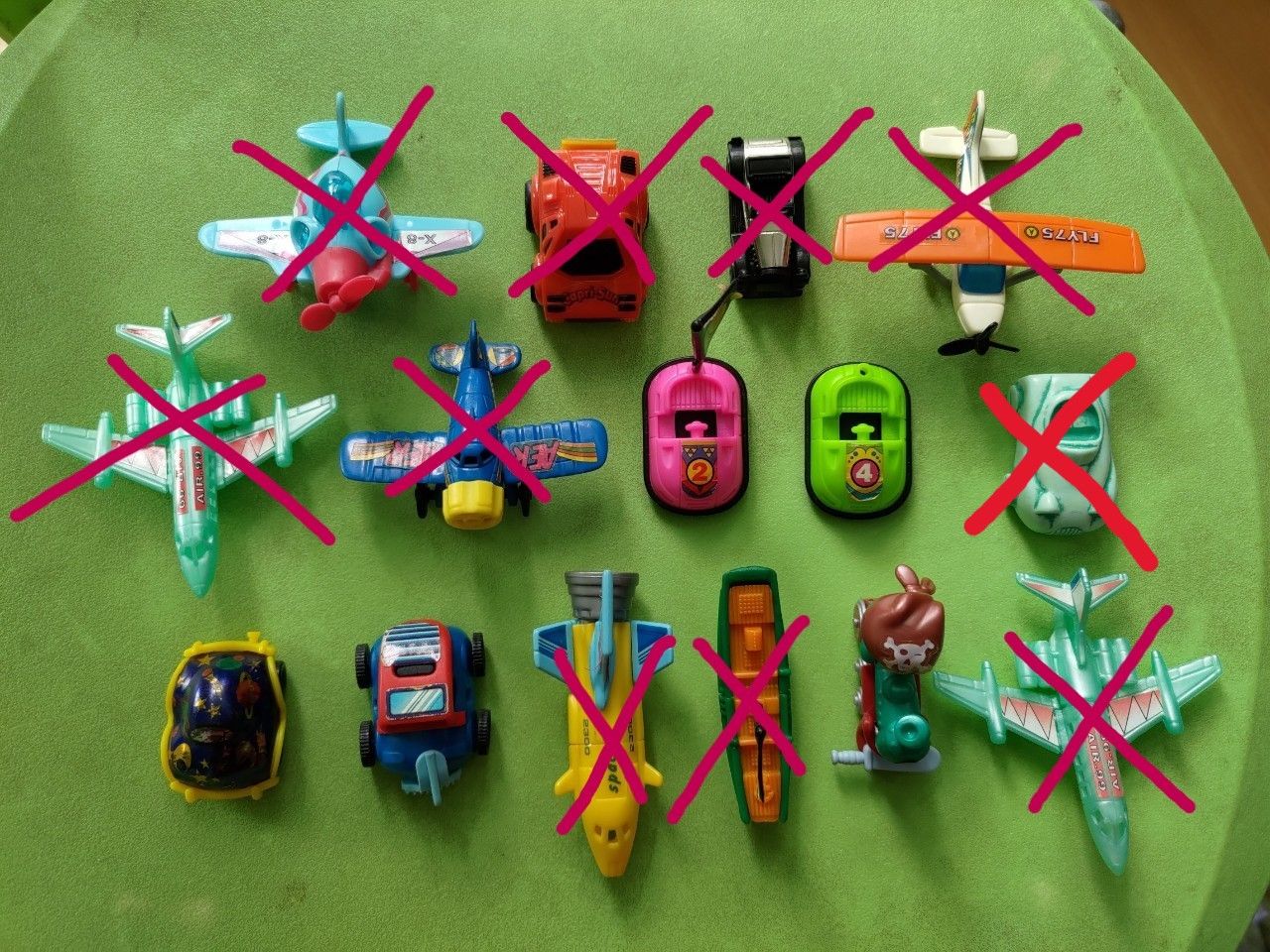 早期健達出奇蛋內附小玩具