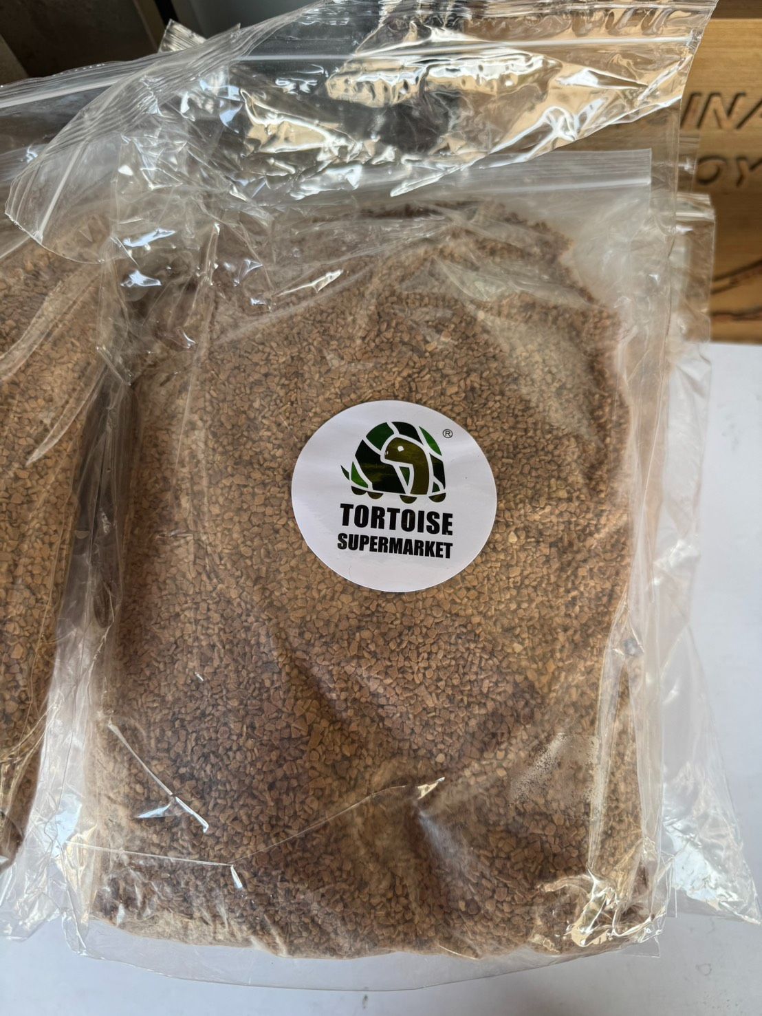 🐢 【陸龜超市・底材推薦】核桃沙 Walnut Shell Substrate 2公斤裝（烏龜尺寸15公分以上使用）