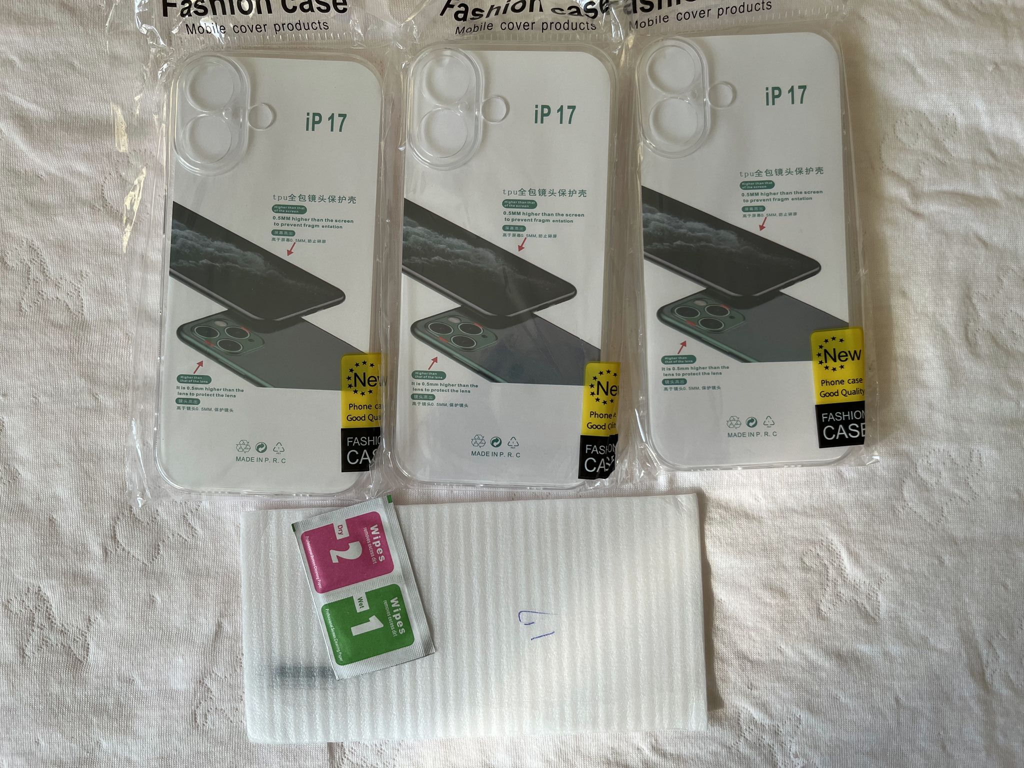 iPhone 17 保護套x3 保護貼x1 一起賣＝50