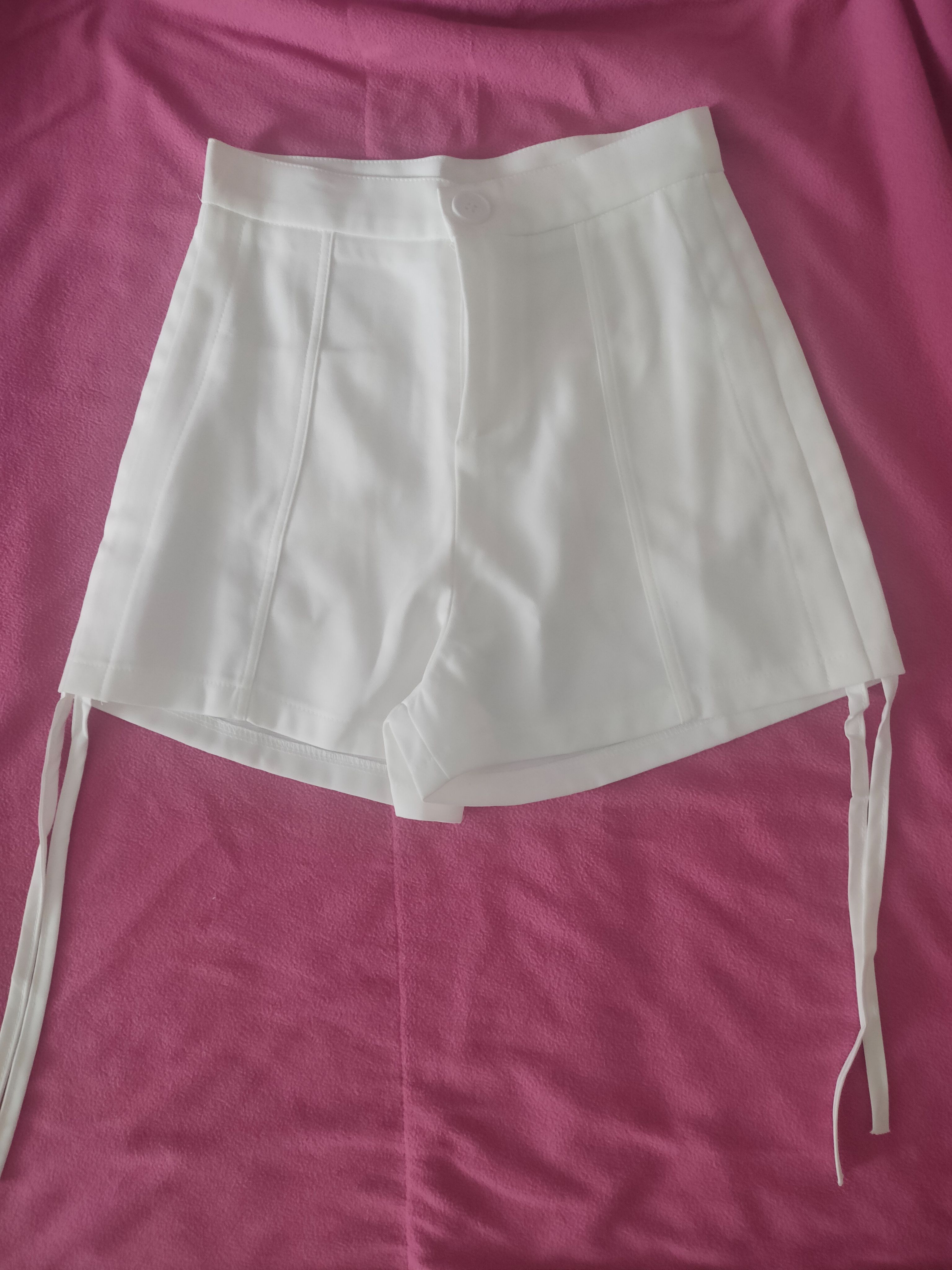 various 21 白色短褲 s號