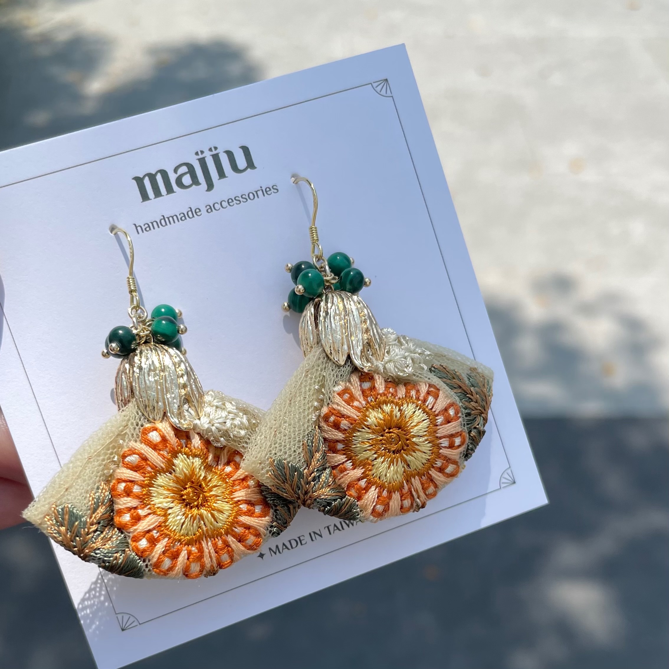 【預購】花苞刺繡織帶款式-改耳夾請在備註告知或IG私訊