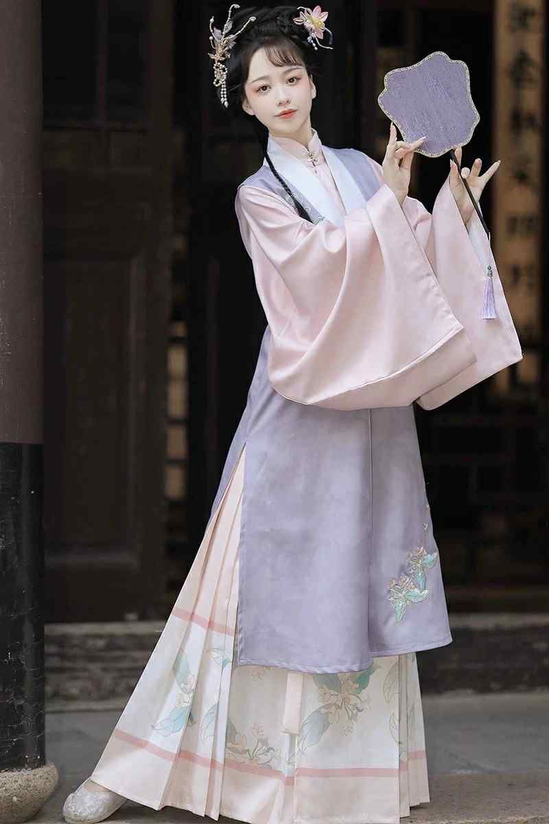 二手嬌美人漢服（套）