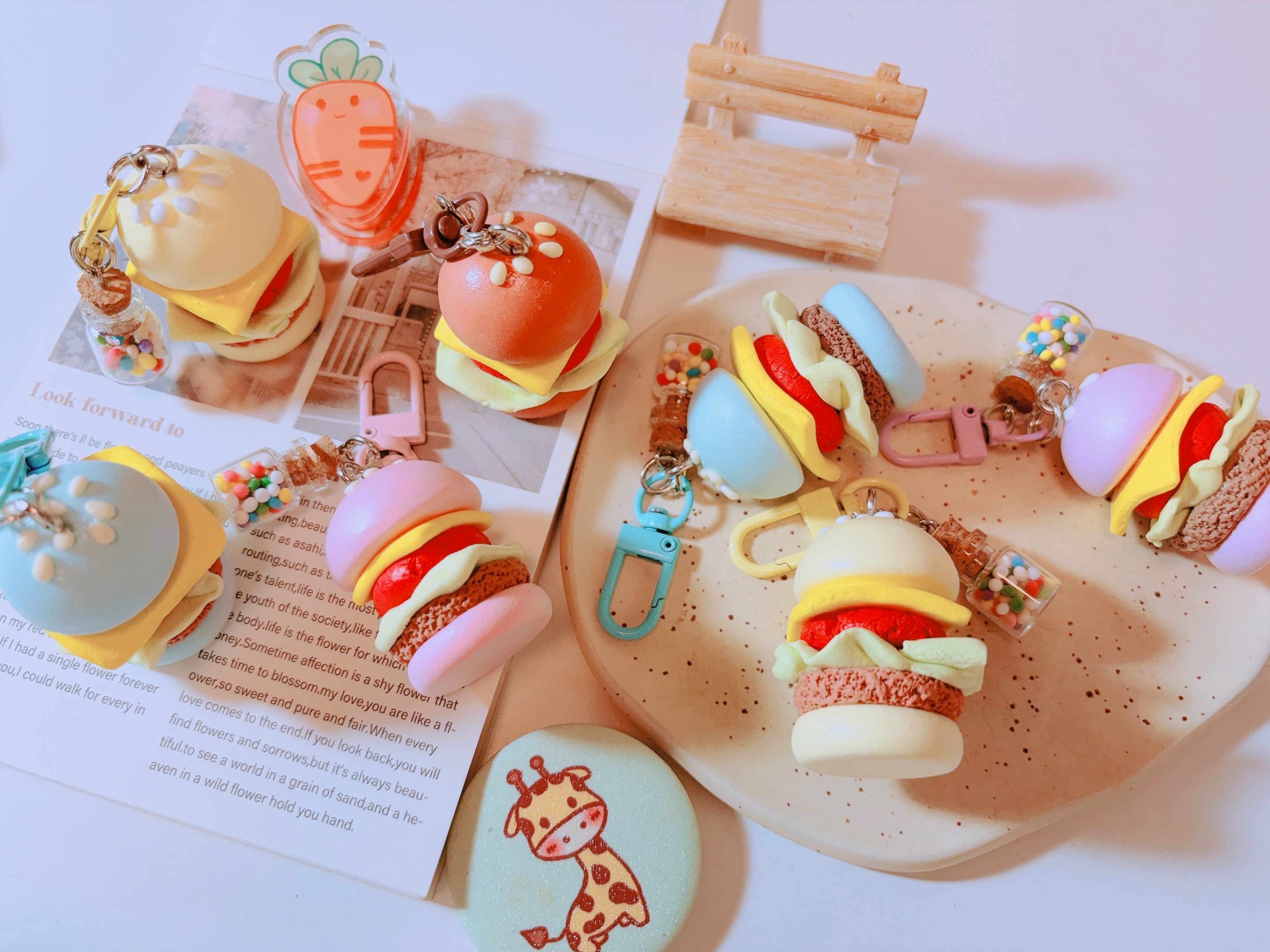 手作黏土漢堡吊飾🍔（可等待再下單！