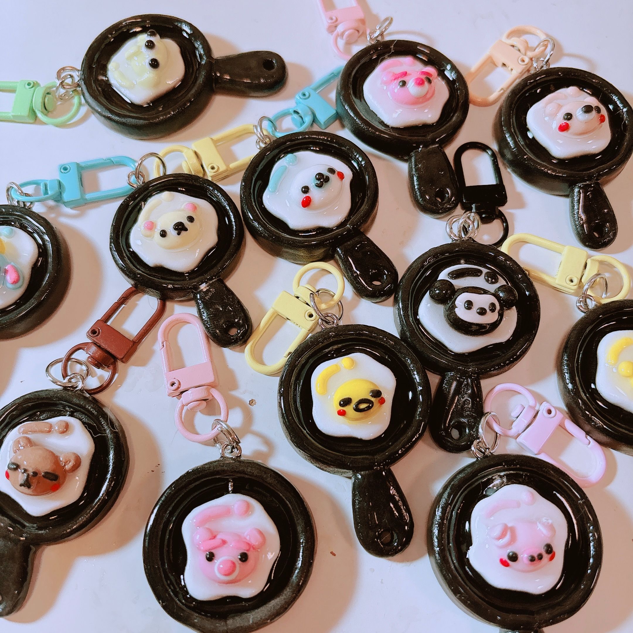 ✧現貨✧卡通荷包蛋鍋鏟吊飾❤️