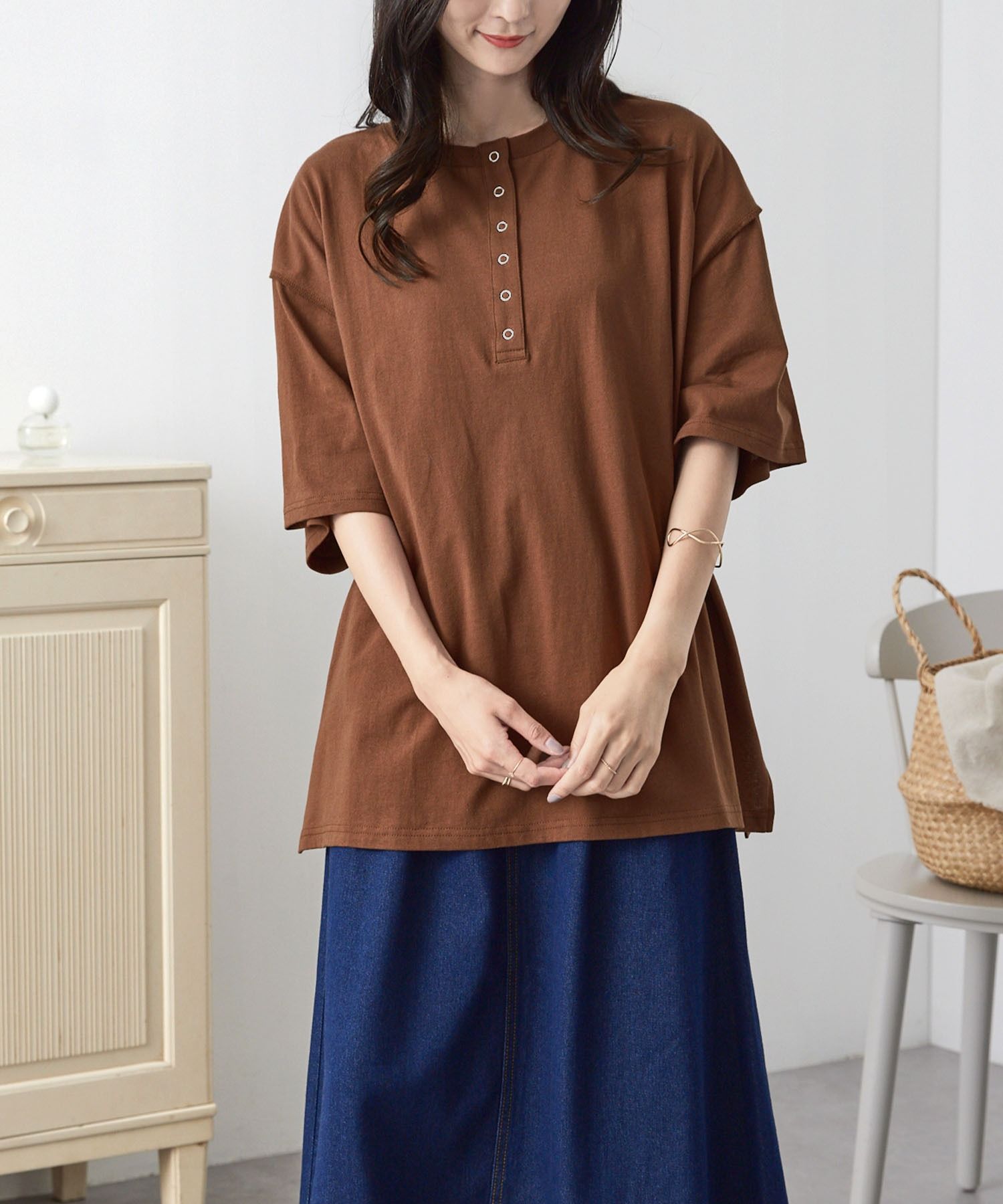 MONO-MART 亨利領落肩TEE